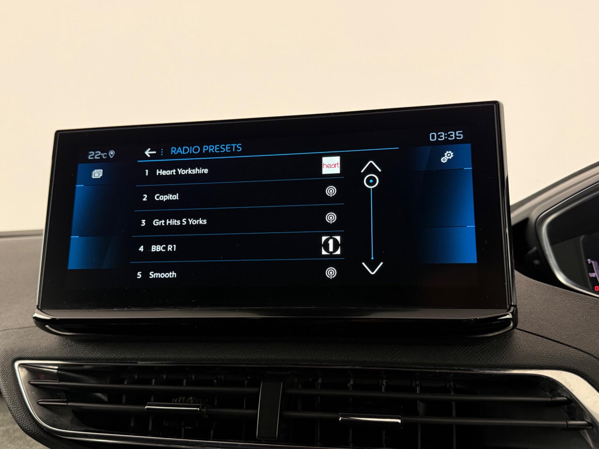 Peugeot 5008 view 24