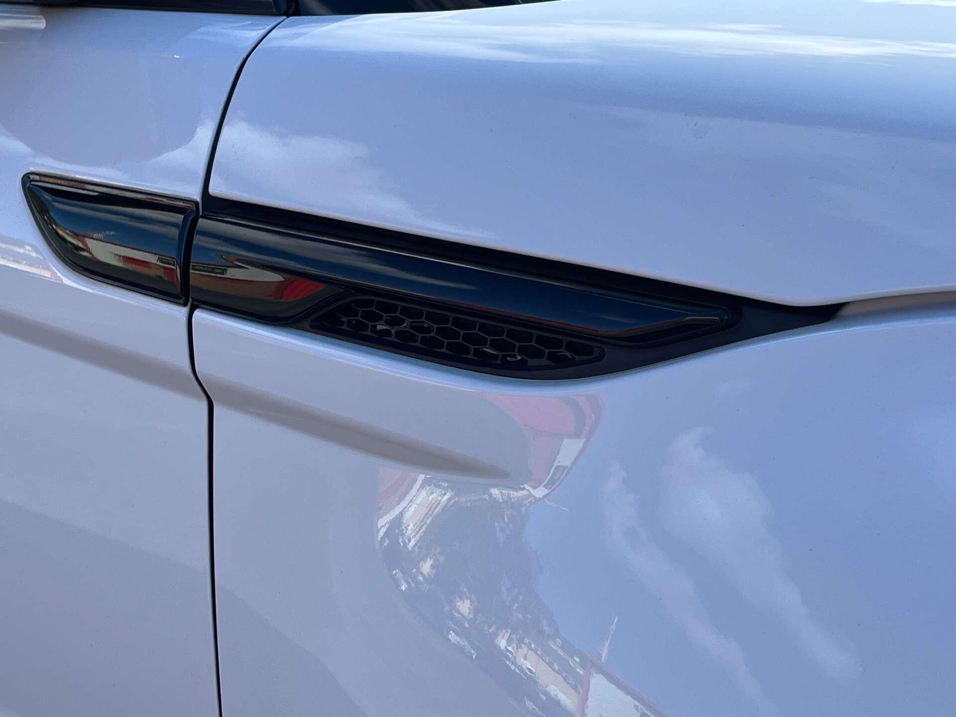 Land Rover Range Rover Evoque view 43