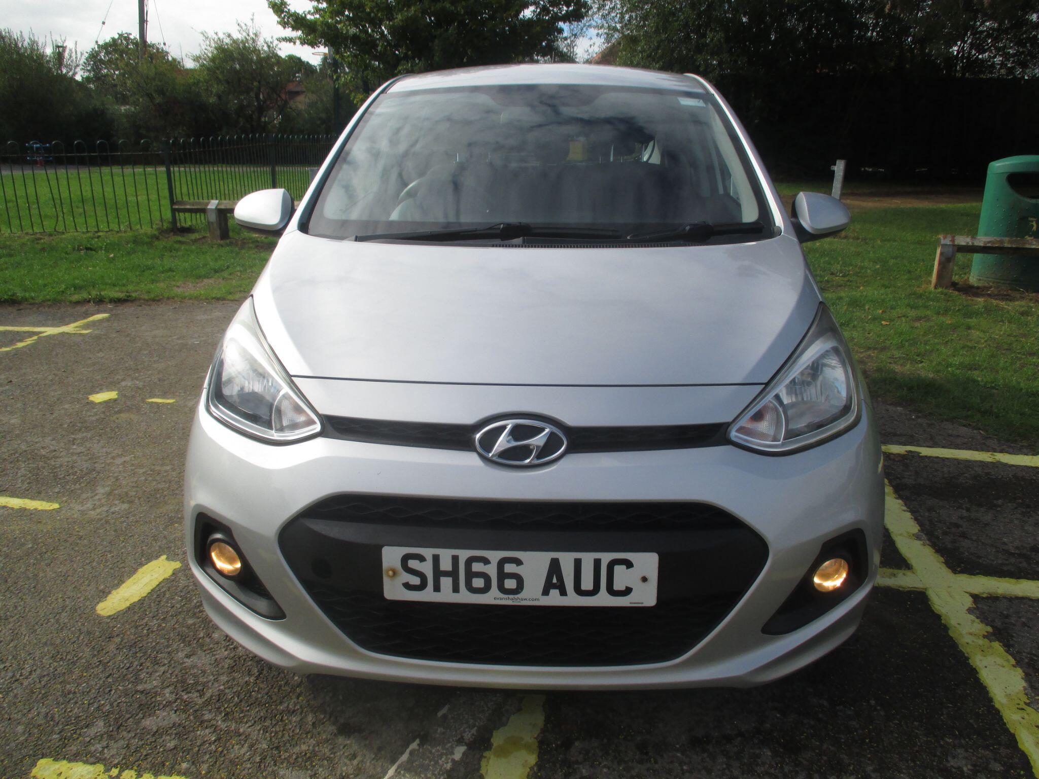 Hyundai I10 view 20
