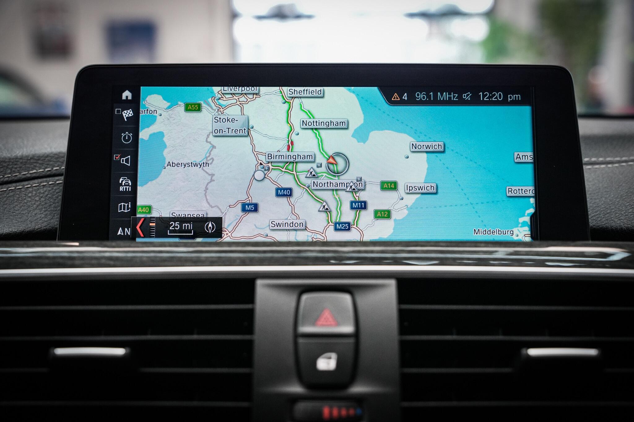 BMW 4 Series view 44