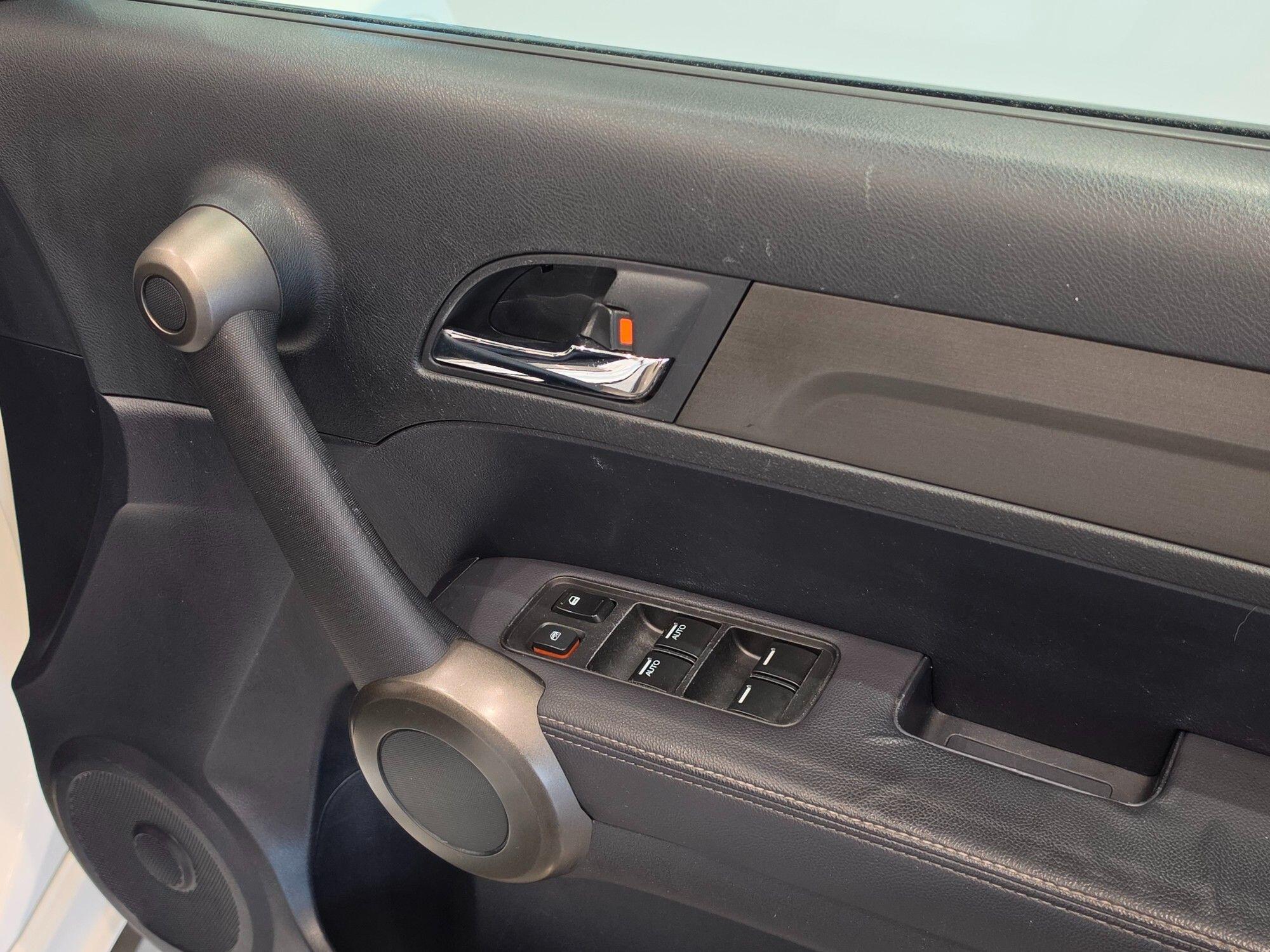 Honda CR-V view 50