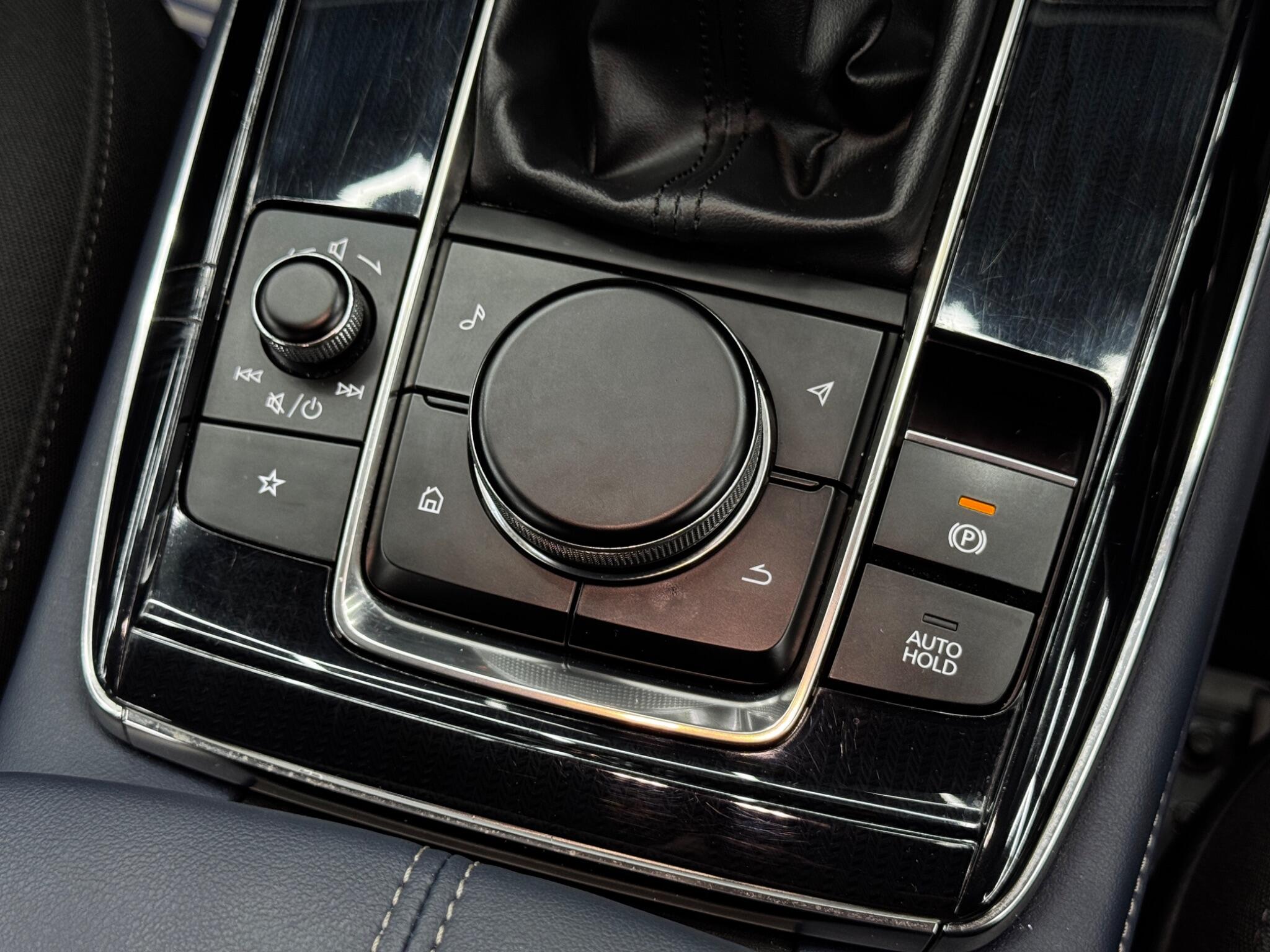 Mazda CX-30 view 25