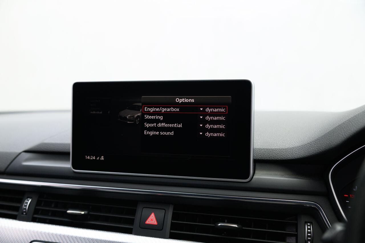 Audi RS5 view 48