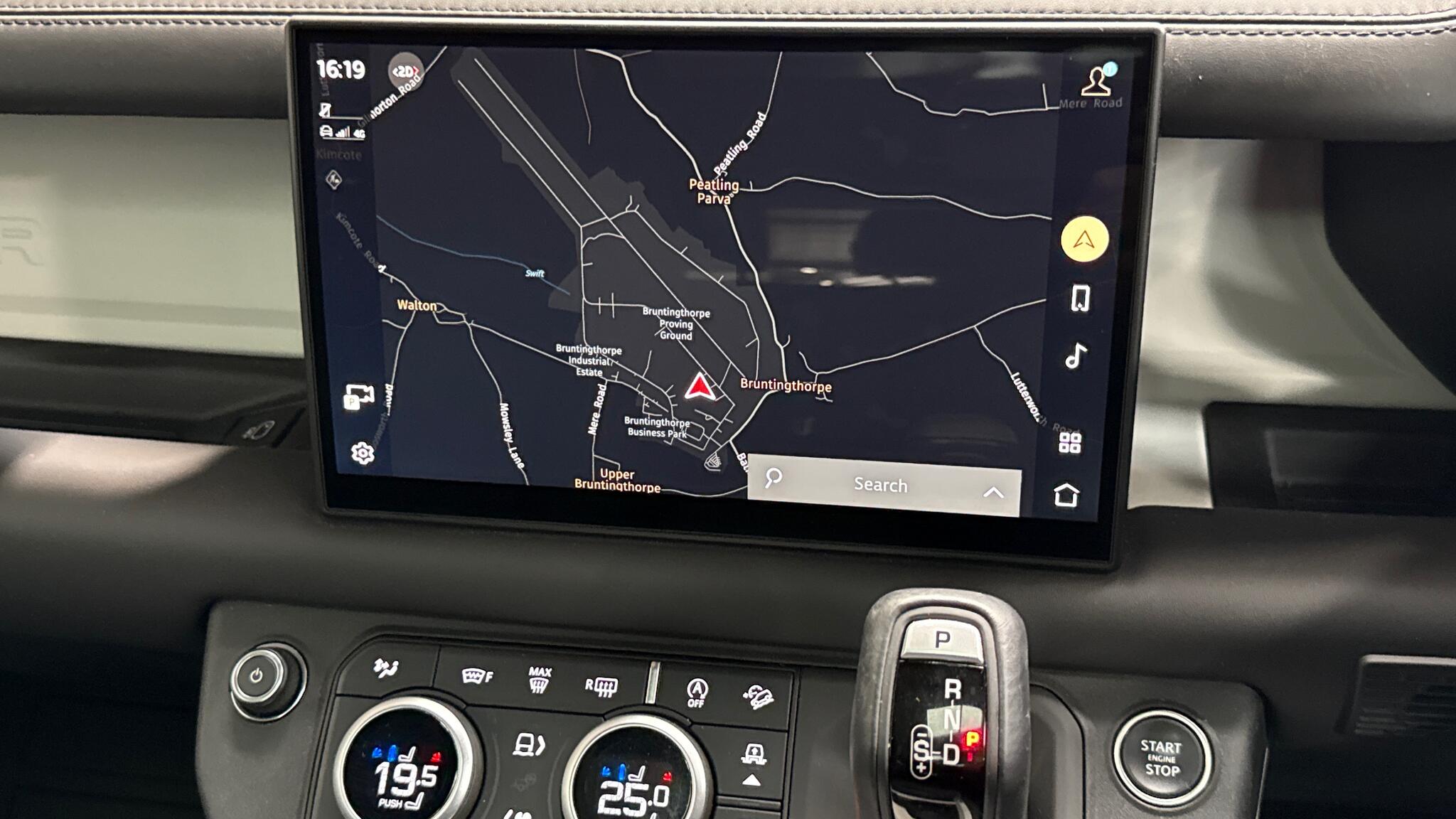 Land Rover Defender view 11