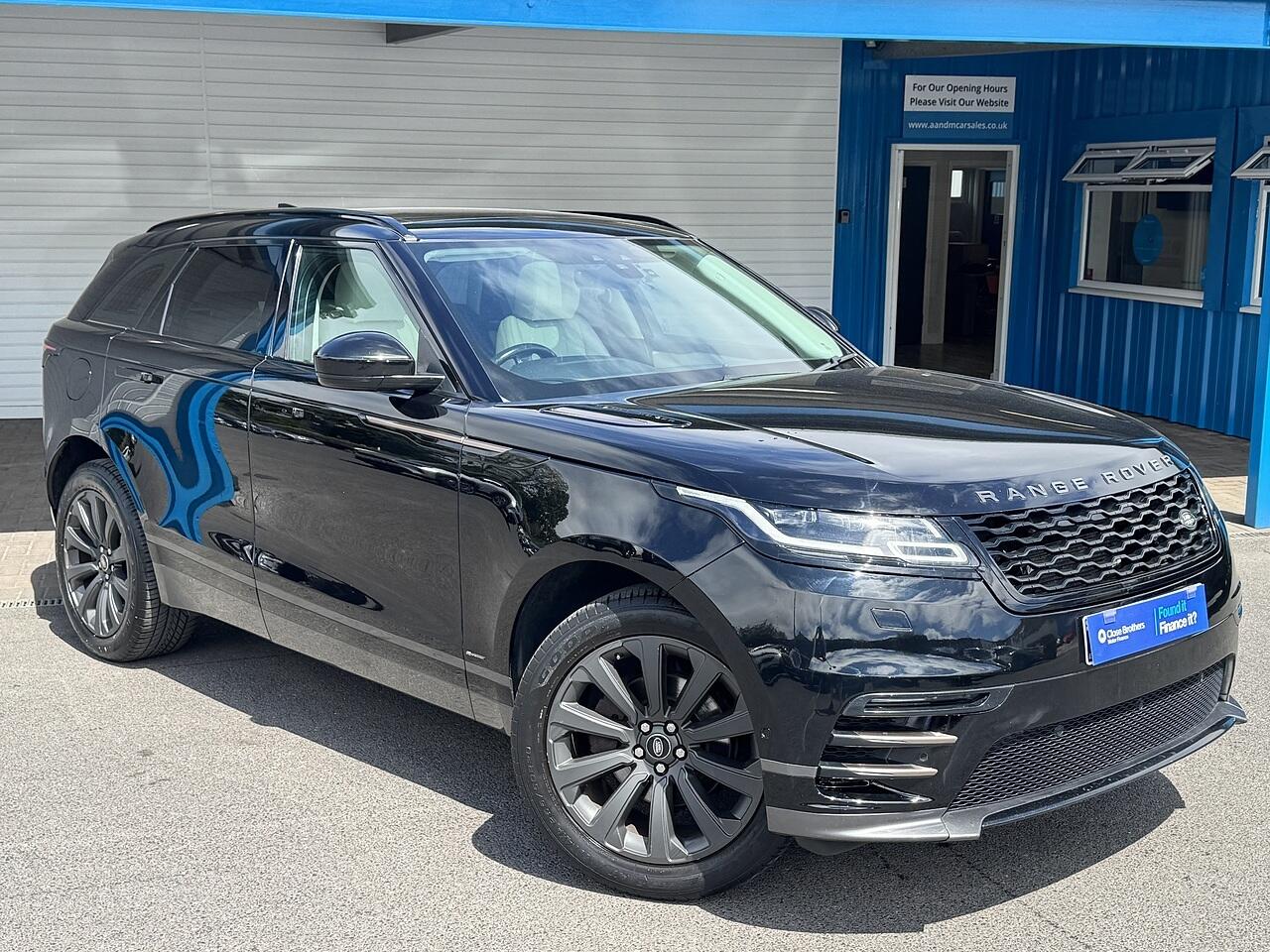 Land Rover Range Rover Velar main image