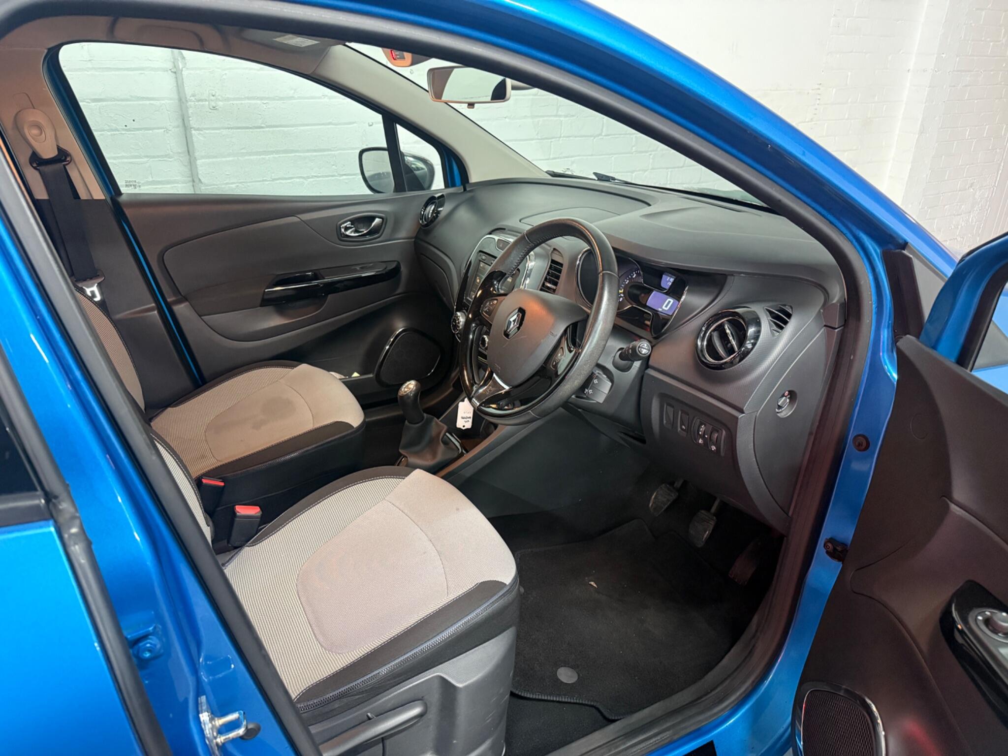 2014 Renault Captur 1.5 dCi ENERGY Dynamique MediaNav Euro 5 (s/s) 5dr • 115,000 miles image 12