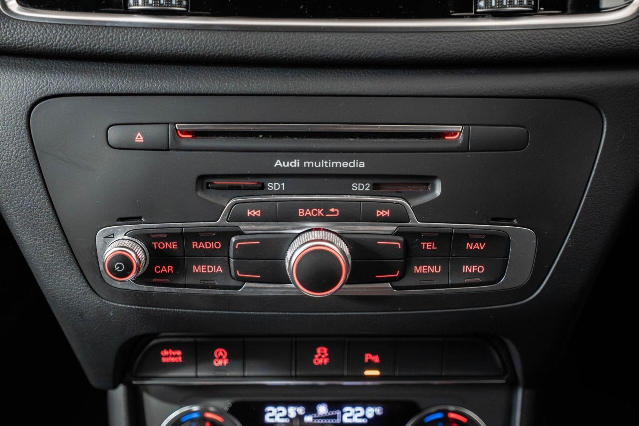 Audi Q3 view 36