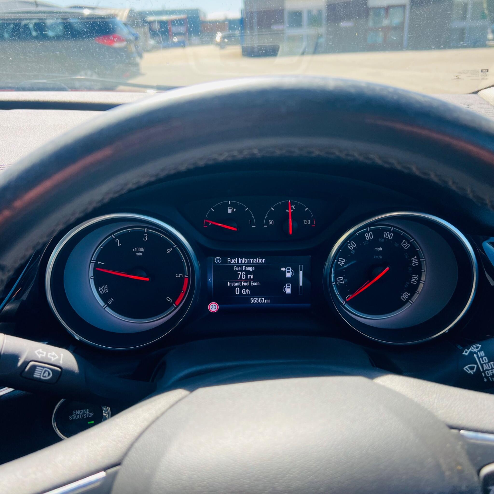 Vauxhall Insignia view 26