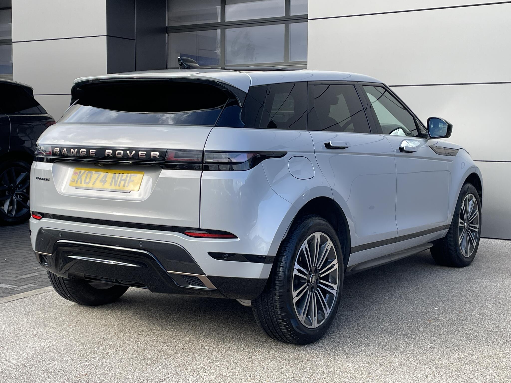 Land Rover Range Rover Evoque view 58