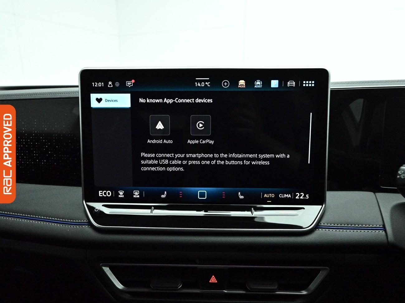 Volkswagen Tiguan view 15
