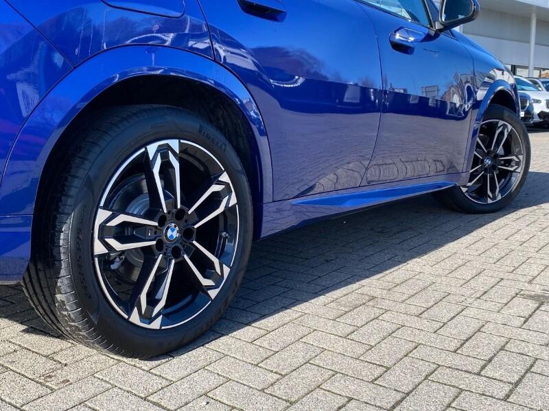 BMW iX2 view 44