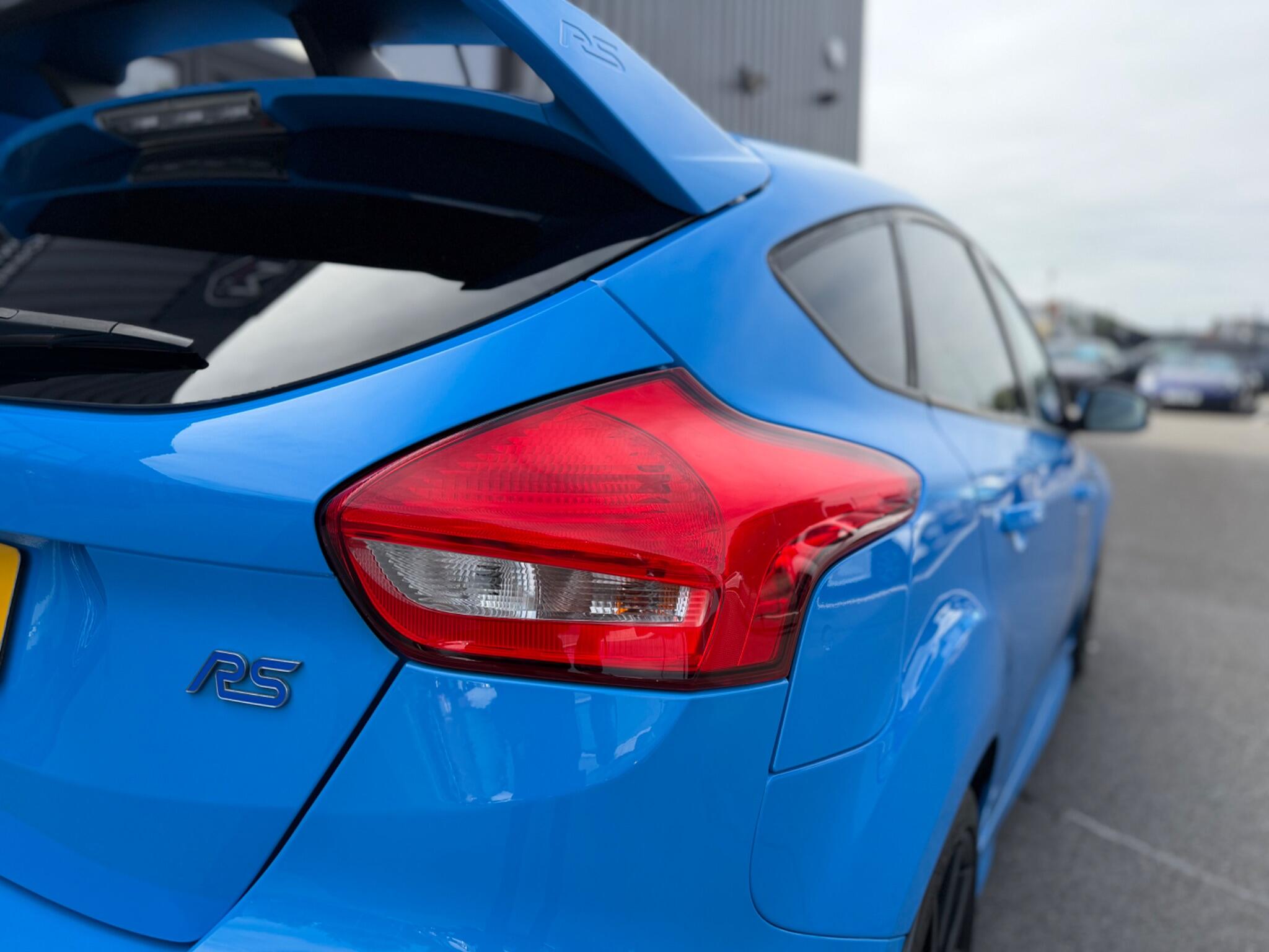 Ford Focus view 35