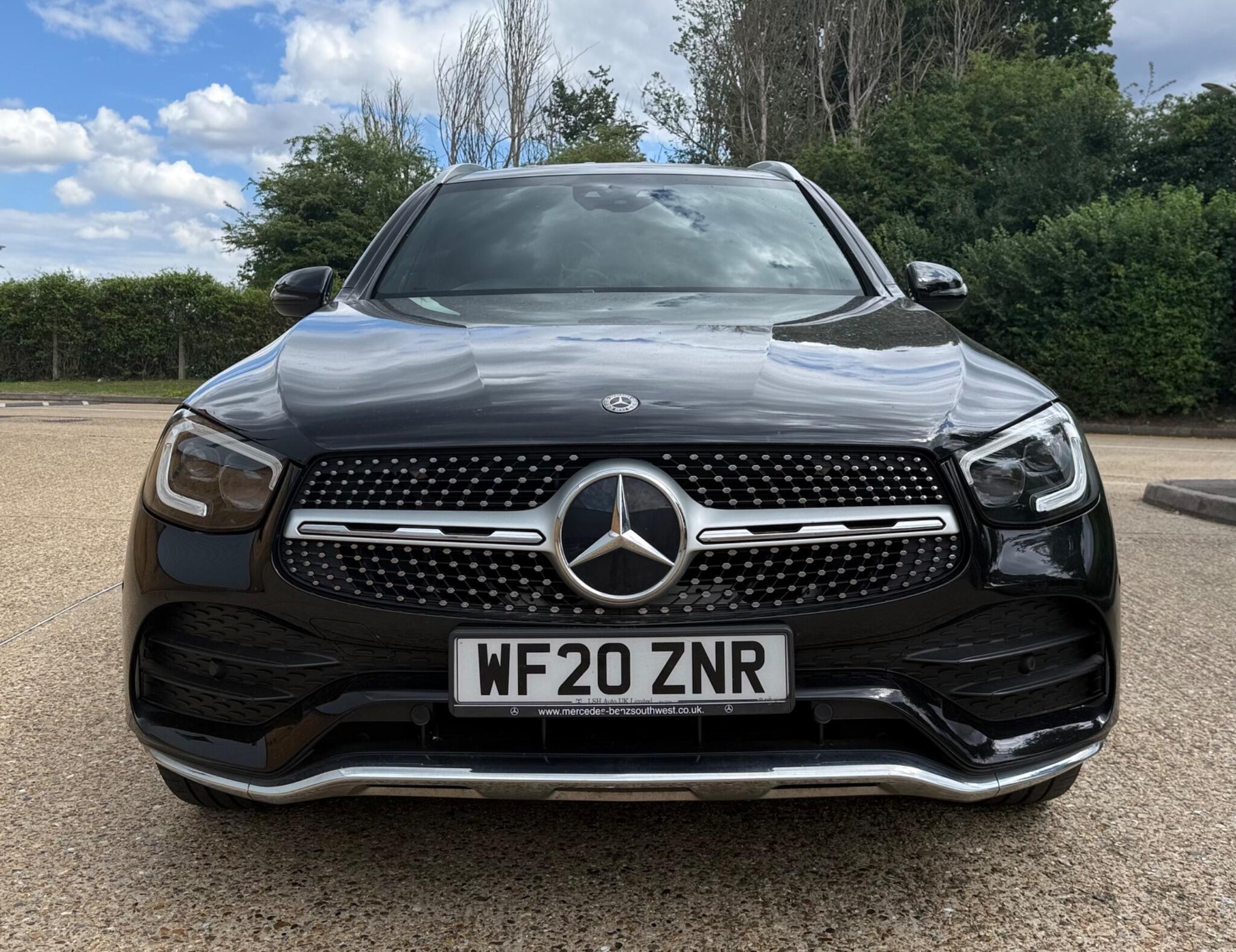 Mercedes-Benz GLC view 2
