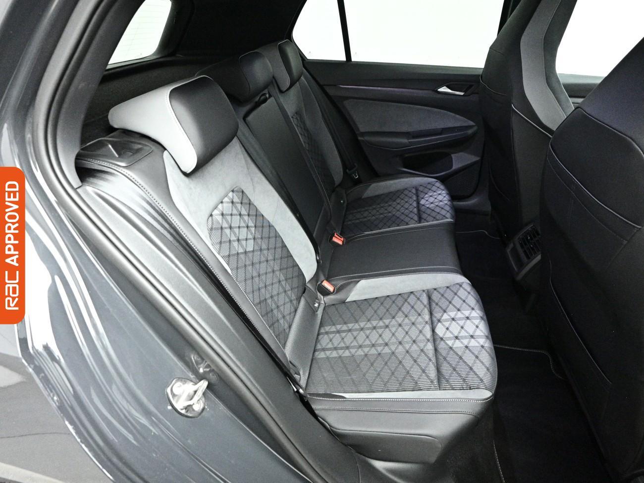 Volkswagen Golf view 13