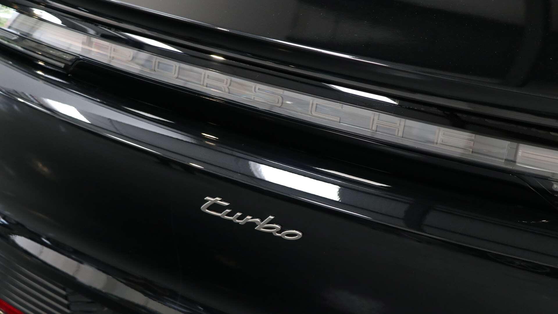 Porsche Cayenne view 7