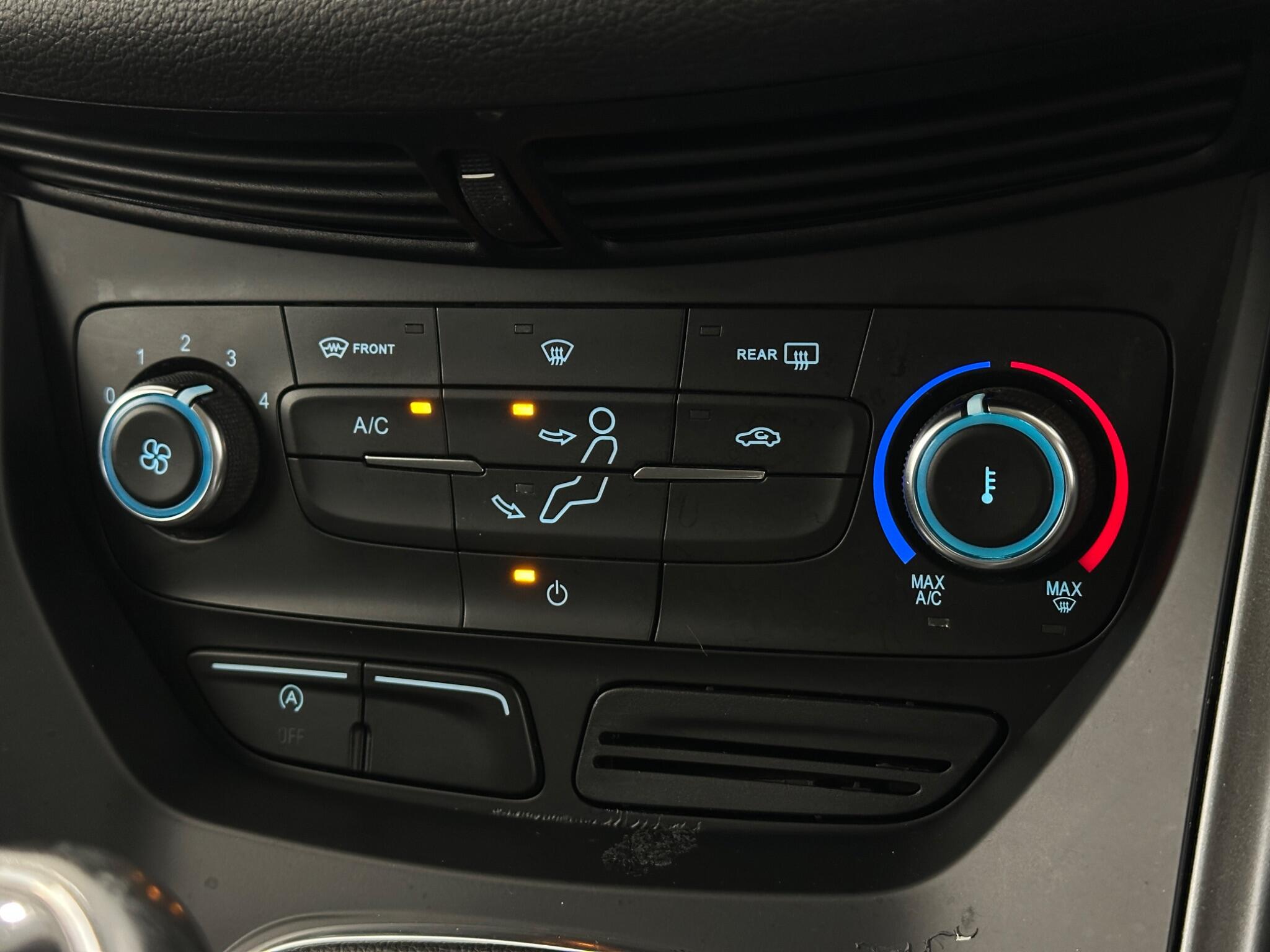 Ford Kuga view 21