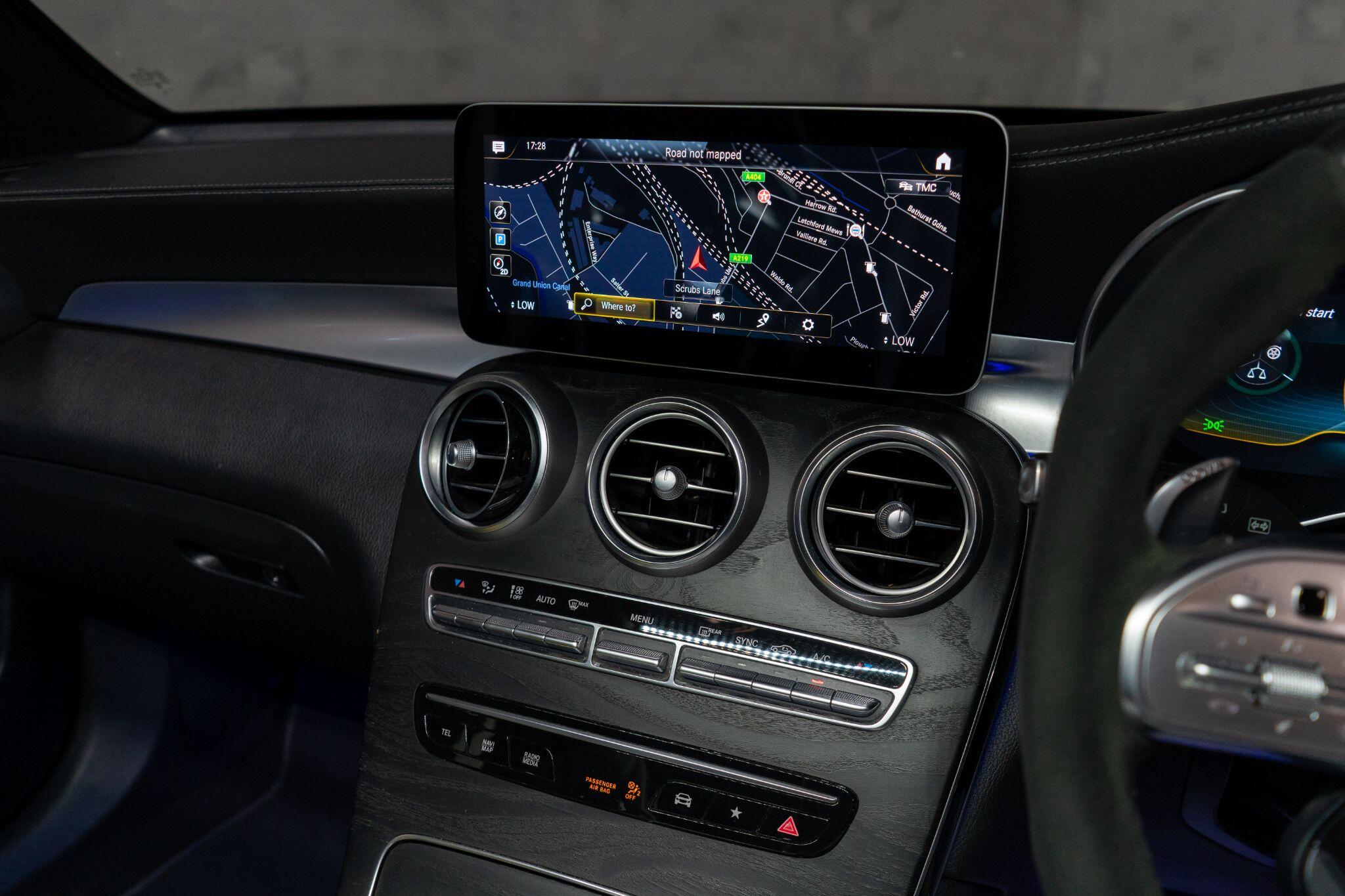 Mercedes-Benz GLC view 20