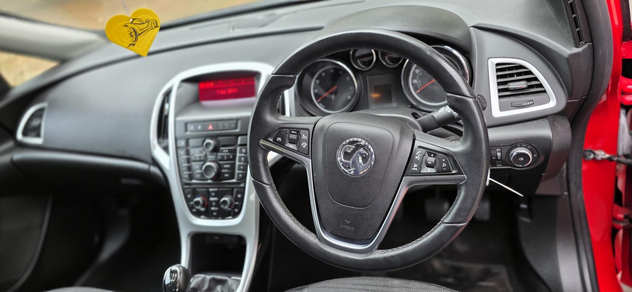 Vauxhall Astra view 47