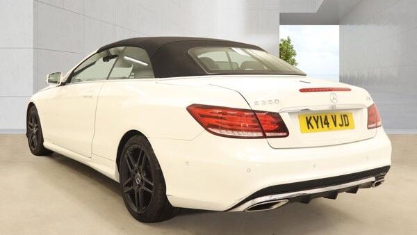 Mercedes-Benz E Class view 3