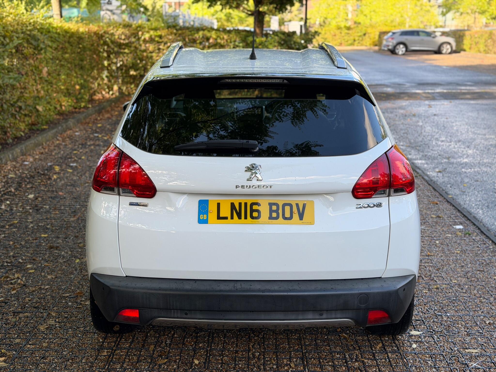 Peugeot 2008 view 29