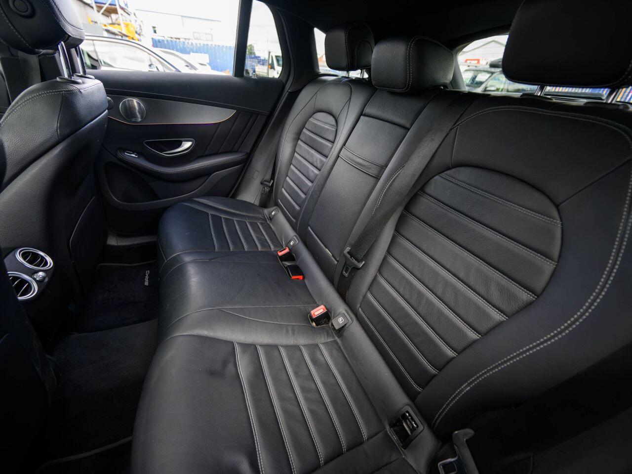 Mercedes-Benz Eqc view 16