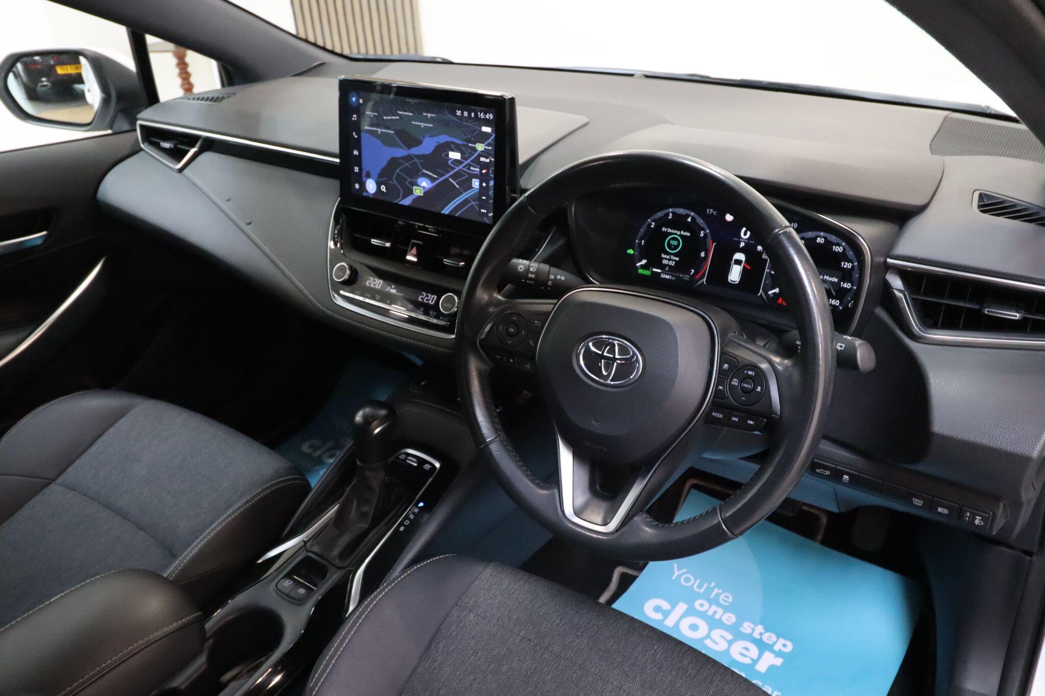 Toyota Corolla view 15