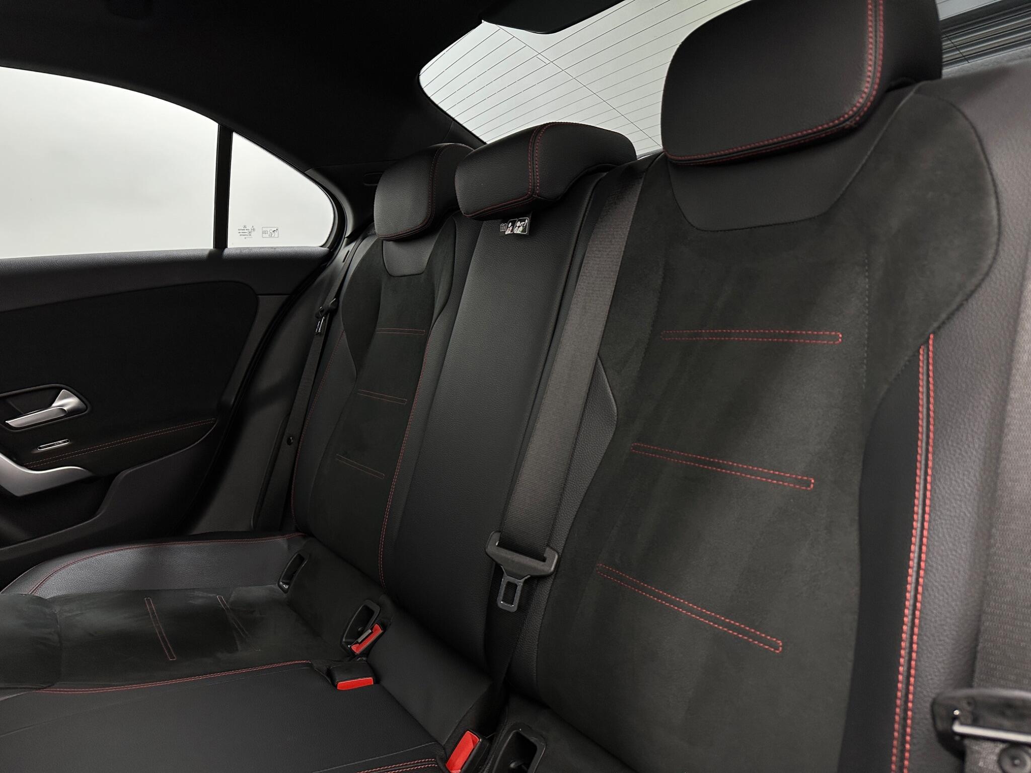 Mercedes-Benz A-Class view 38