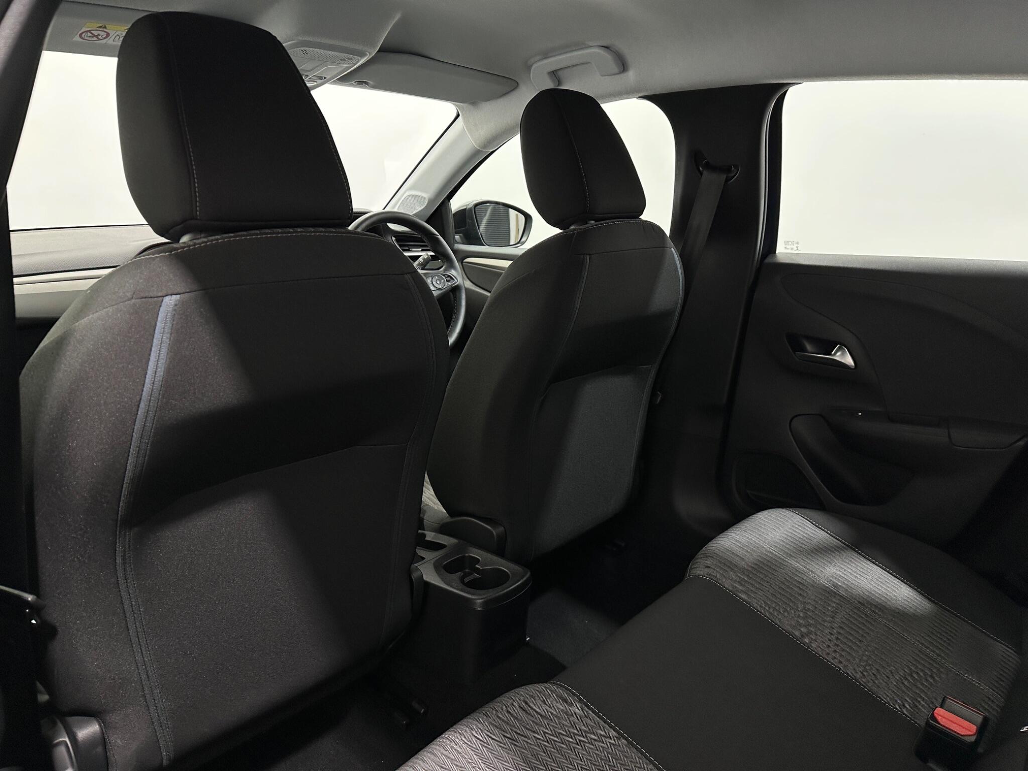 Vauxhall Corsa view 35