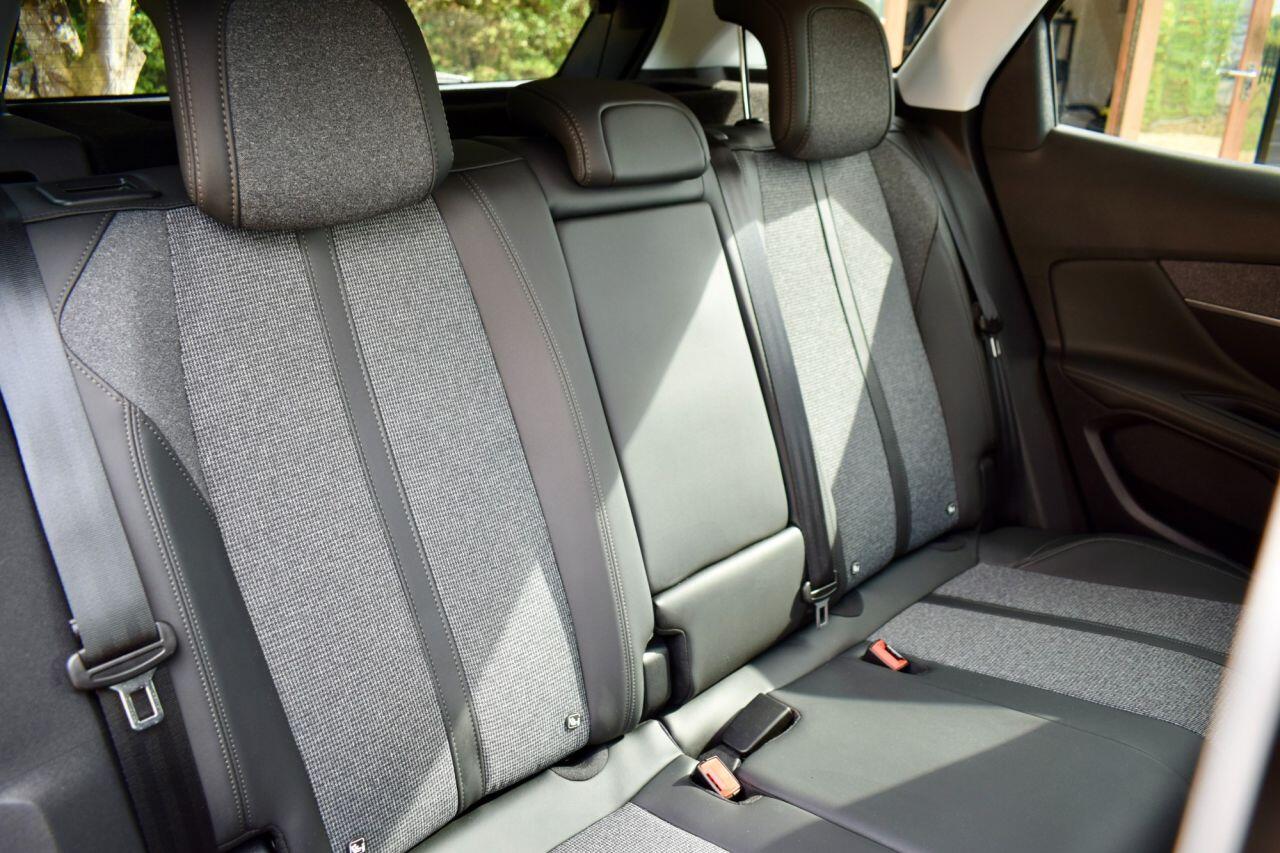 Peugeot 3008 view 31