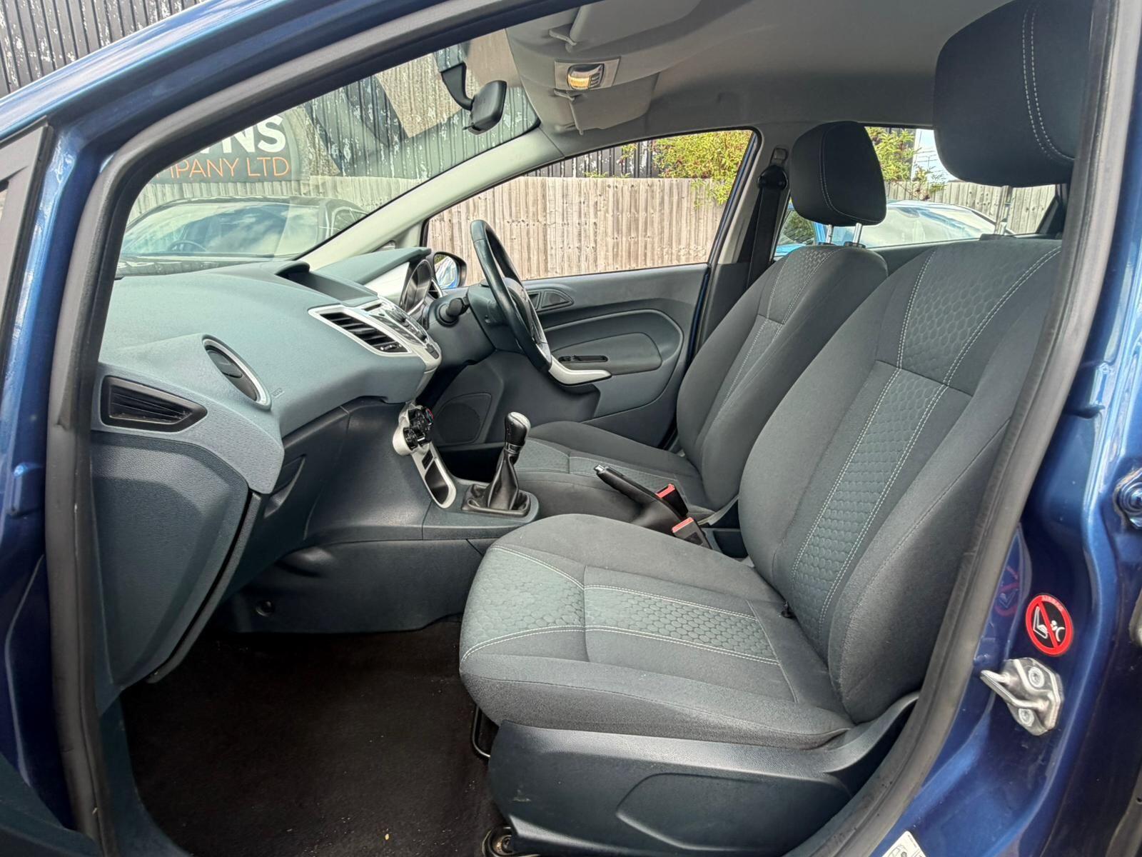Ford Fiesta view 19