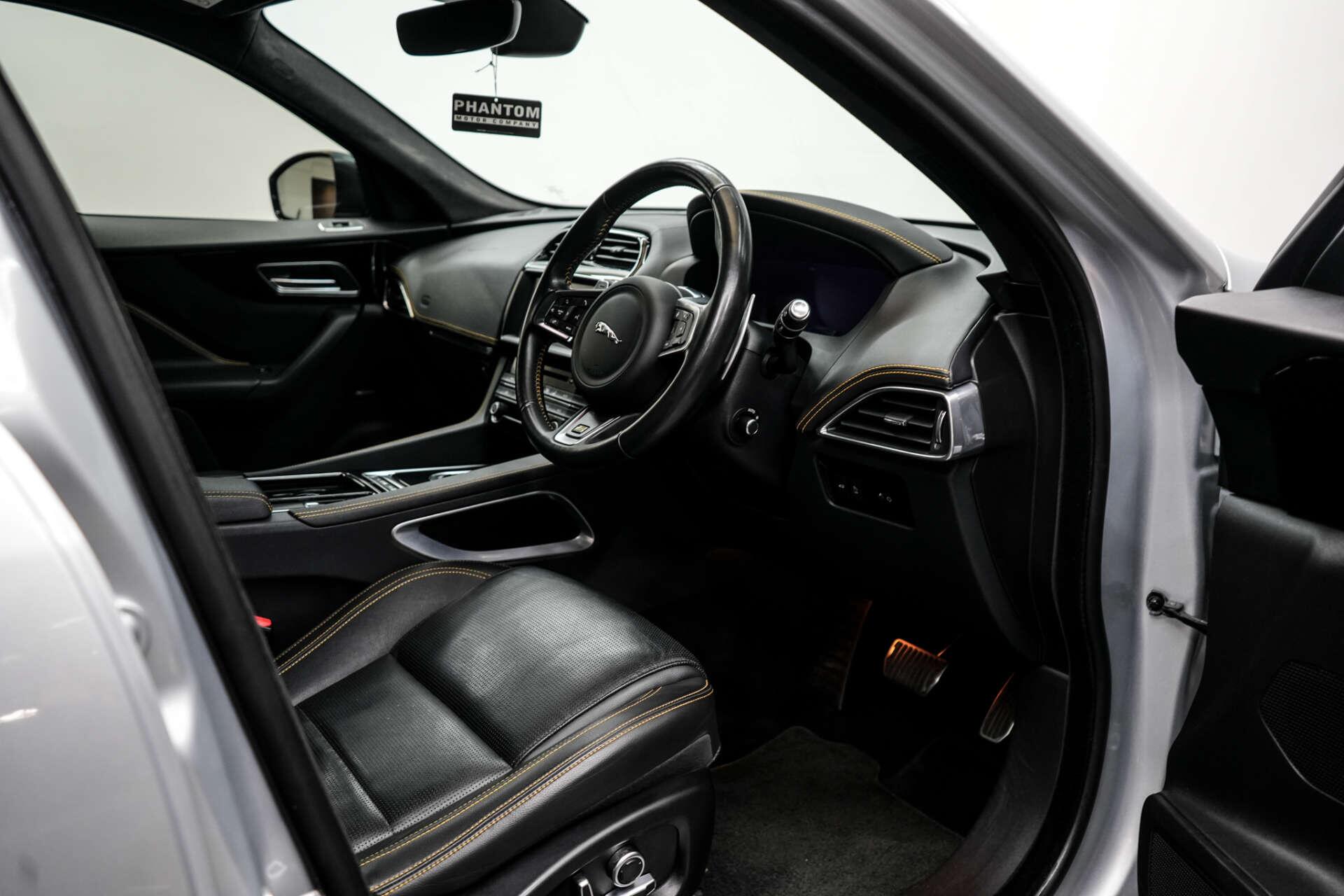 Jaguar F-Pace view 13