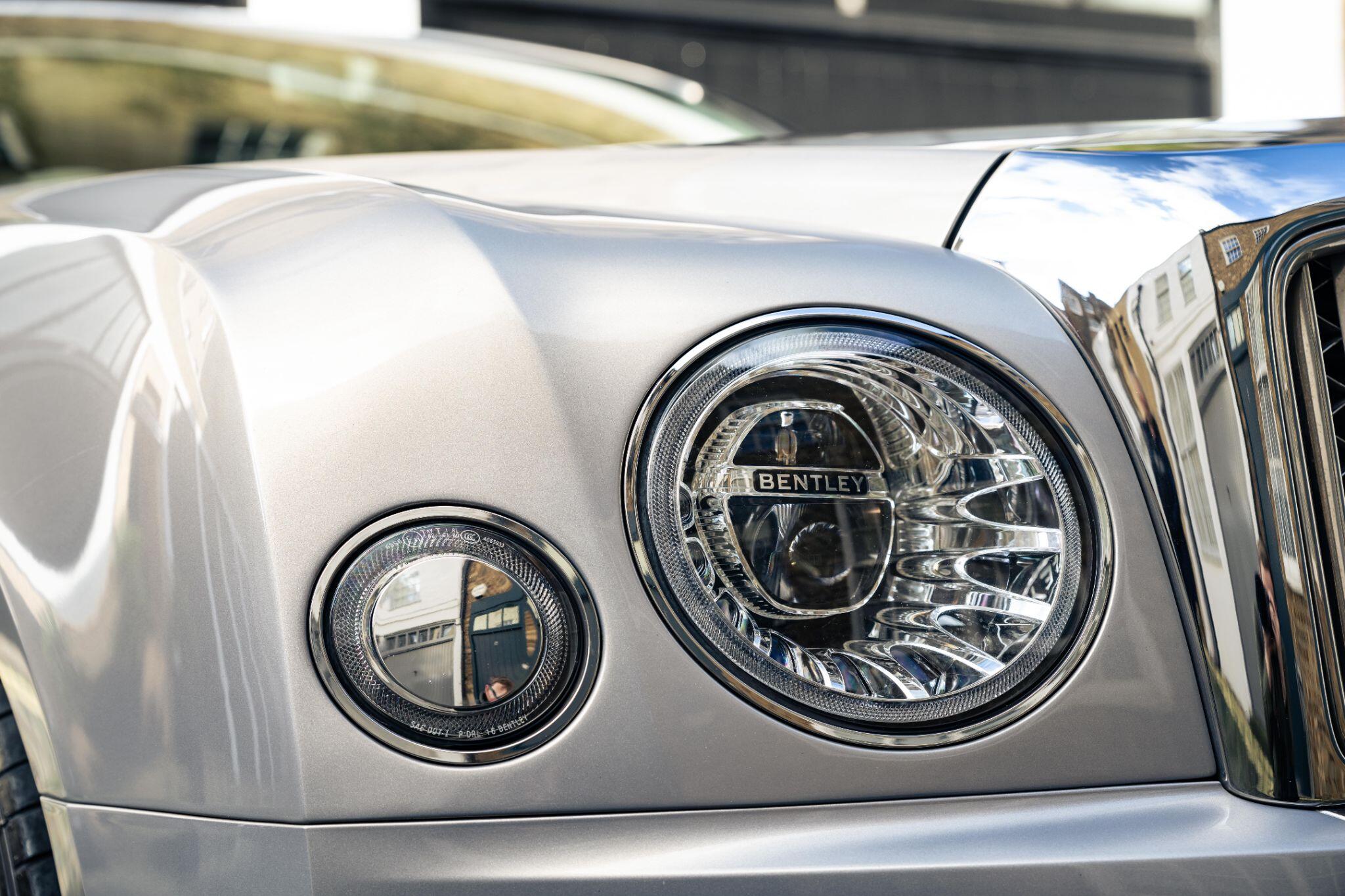 Bentley Mulsanne view 15