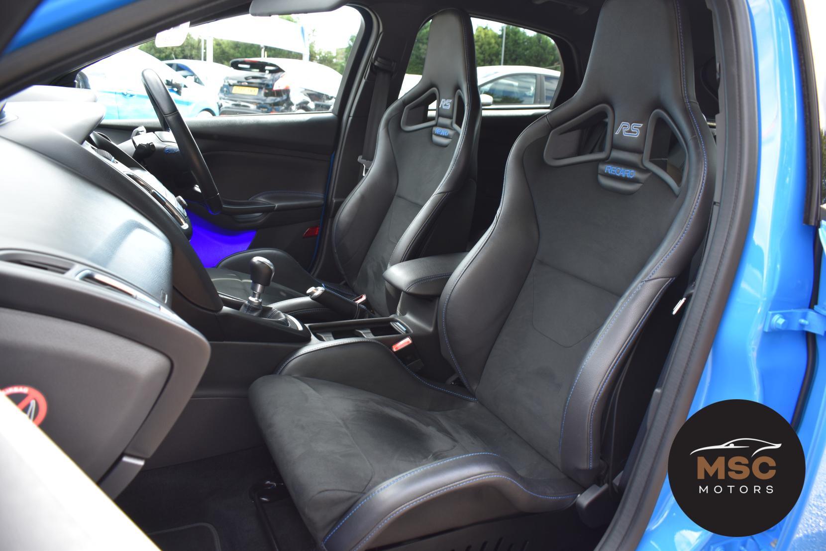 Ford Focus view 31