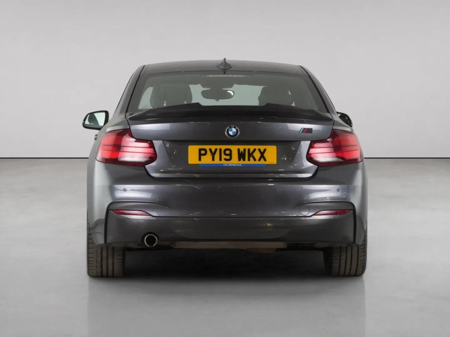 BMW 2 Series view 7
