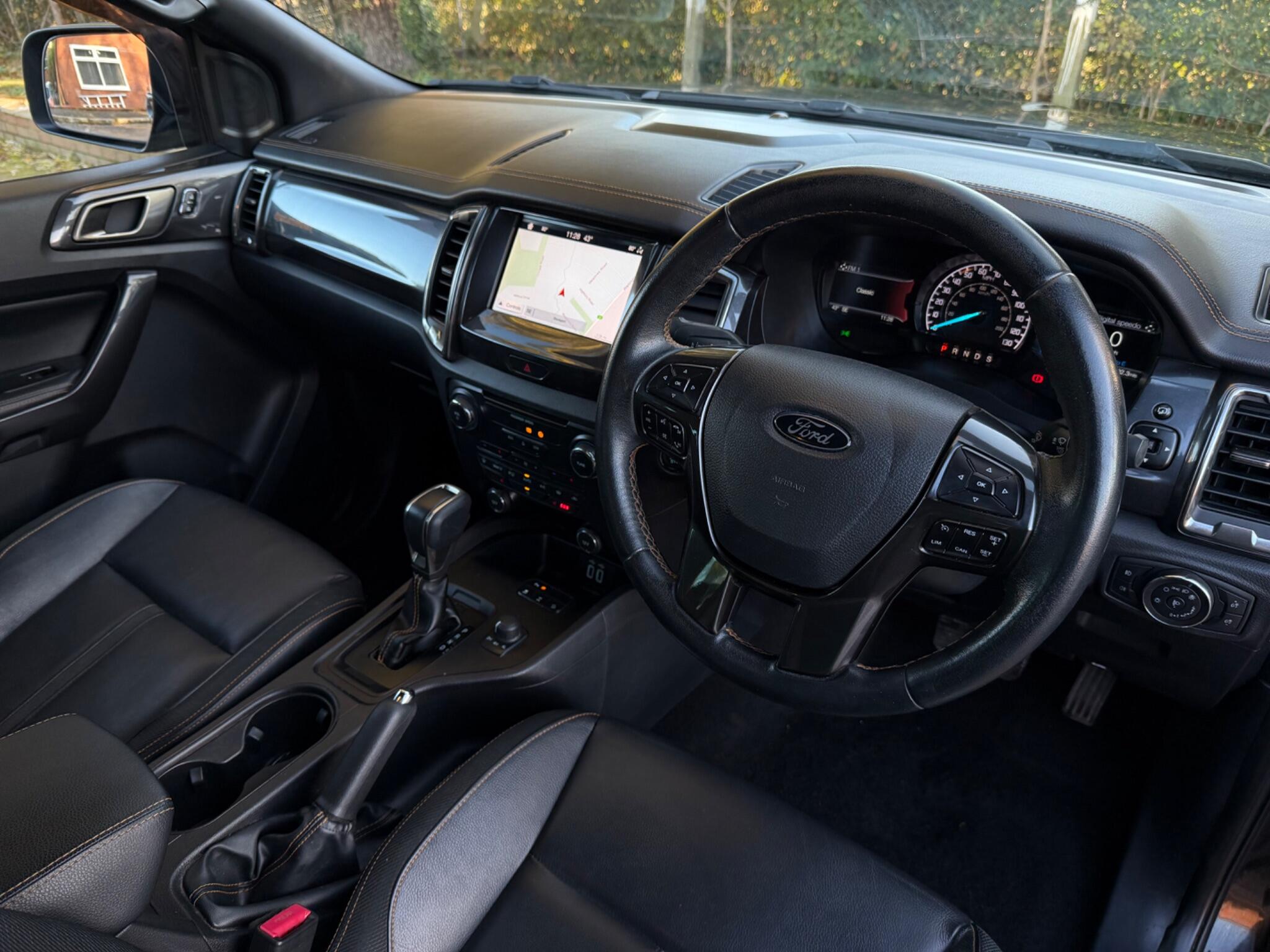 Ford Ranger view 32