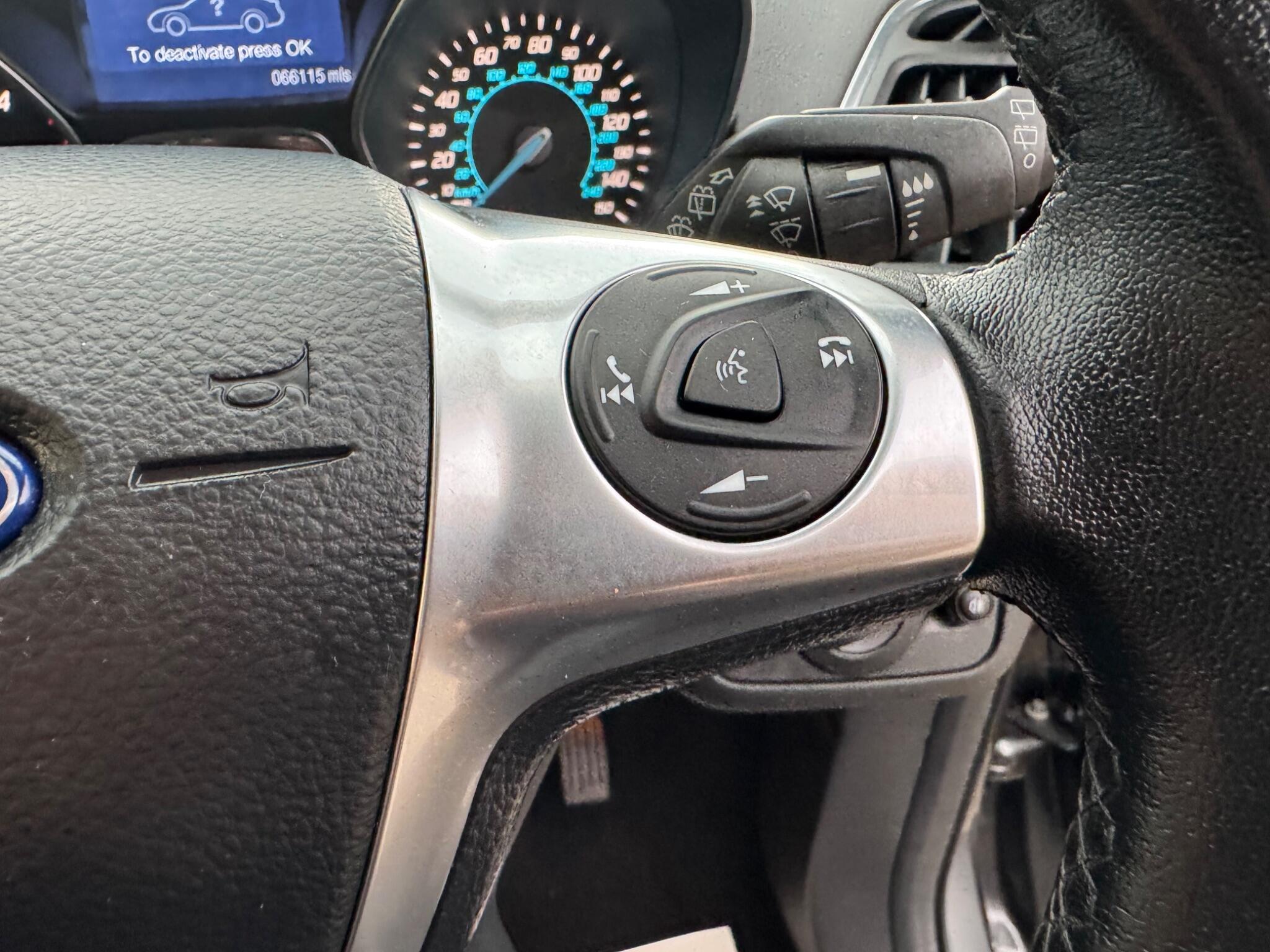Ford Kuga view 33