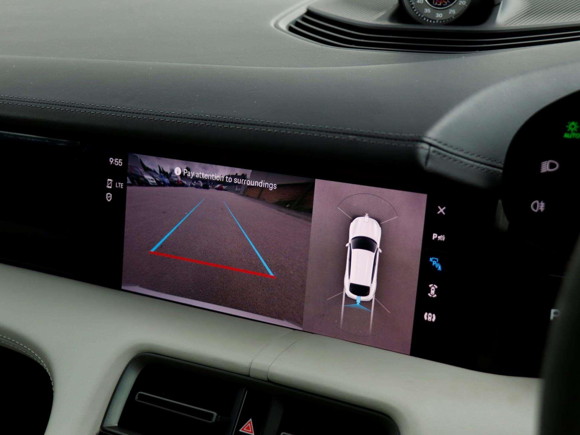 Porsche Taycan view 16