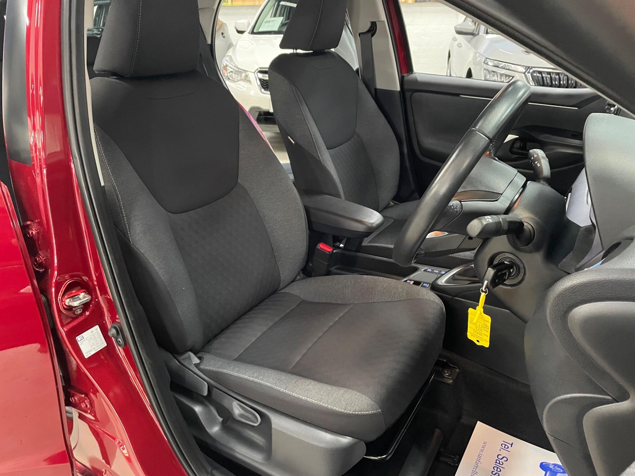 Toyota Yaris view 18