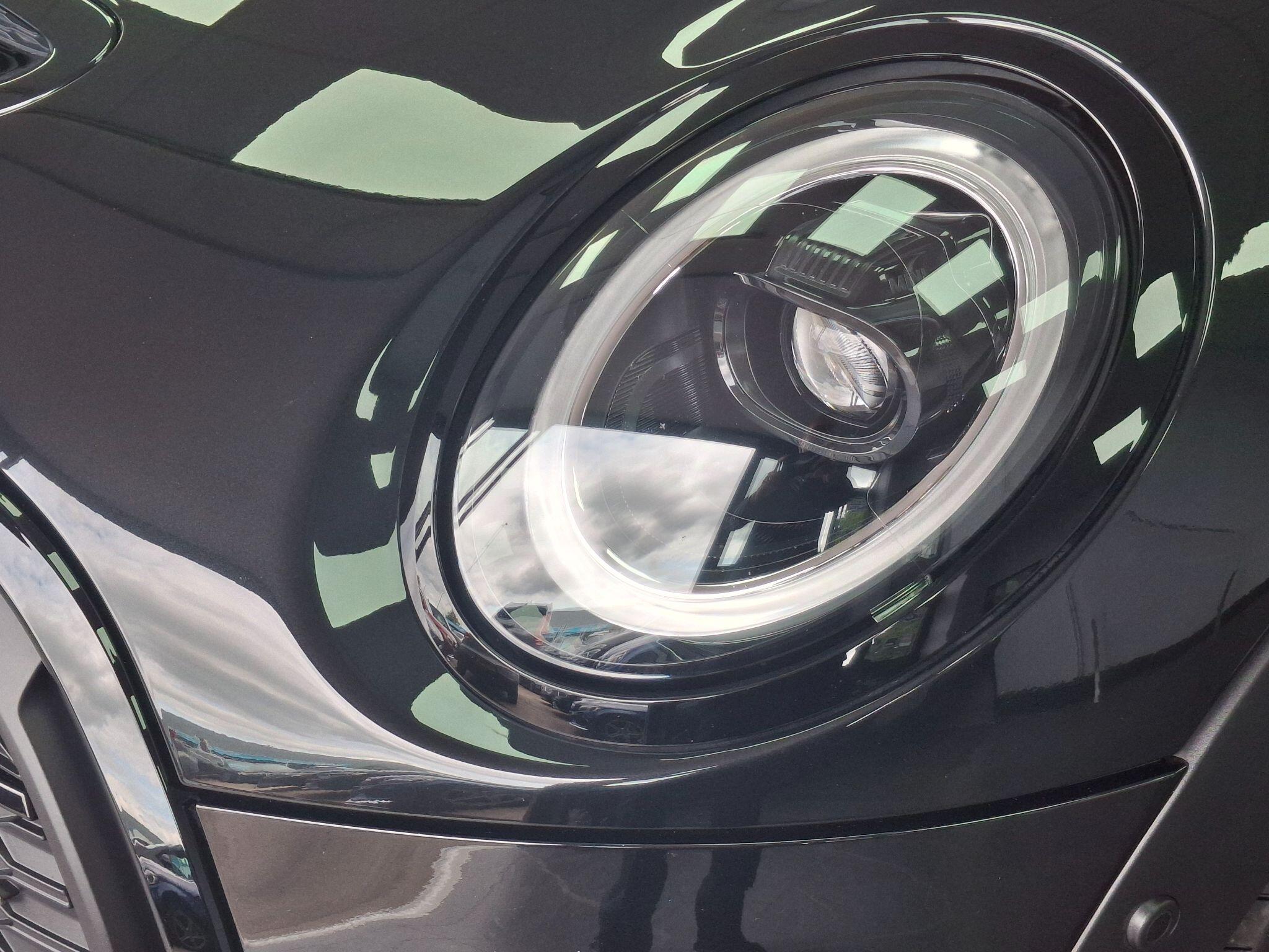 Mini Hatch view 34