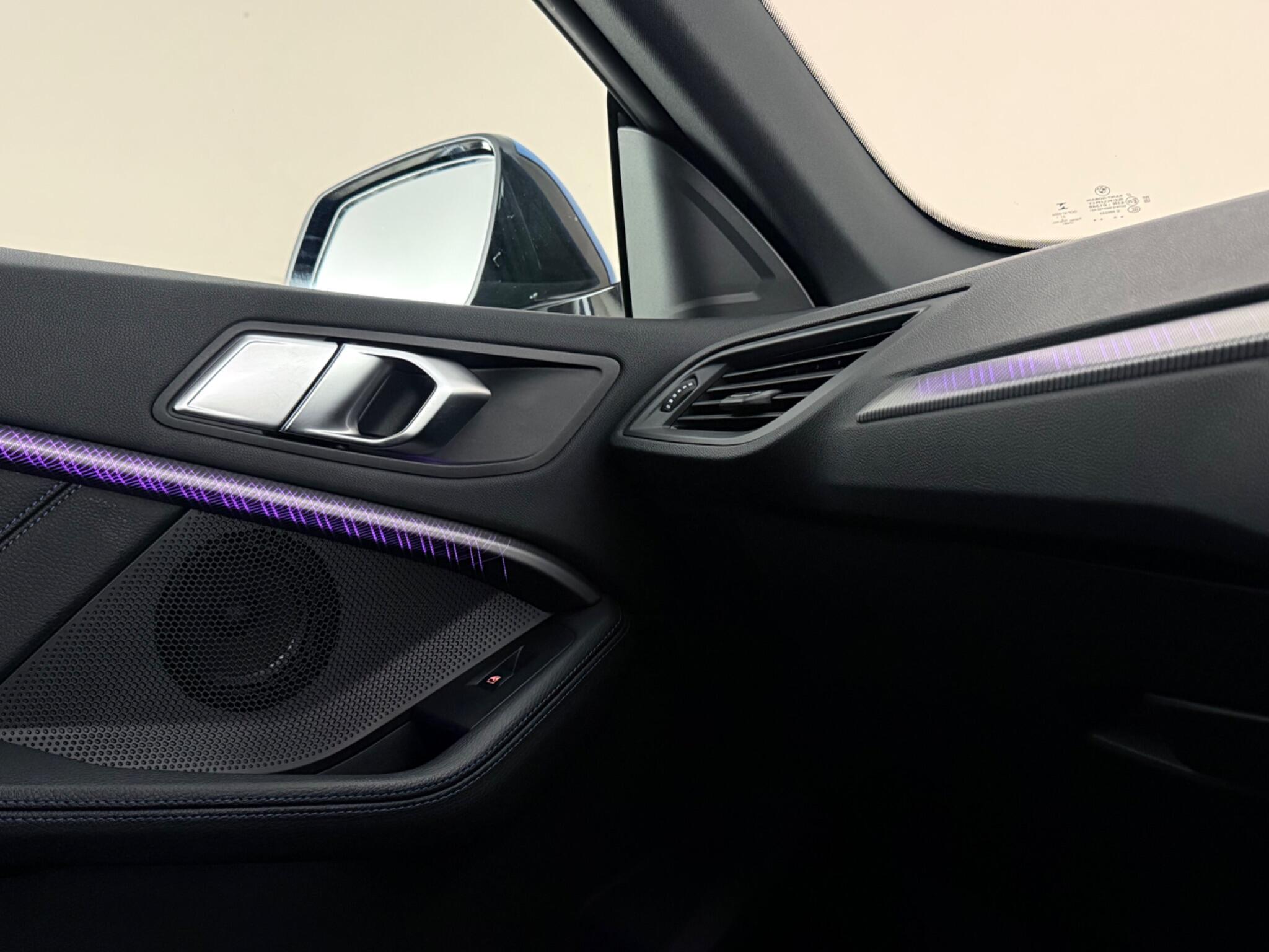 BMW 2 Series view 20