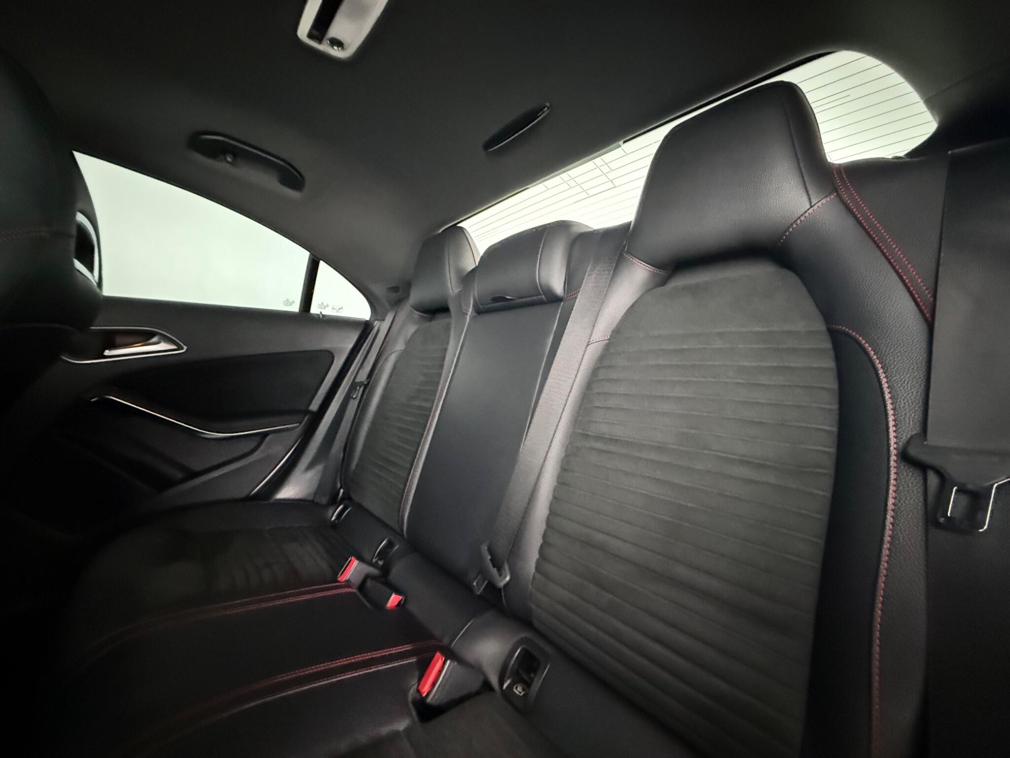Mercedes-Benz CLA view 26