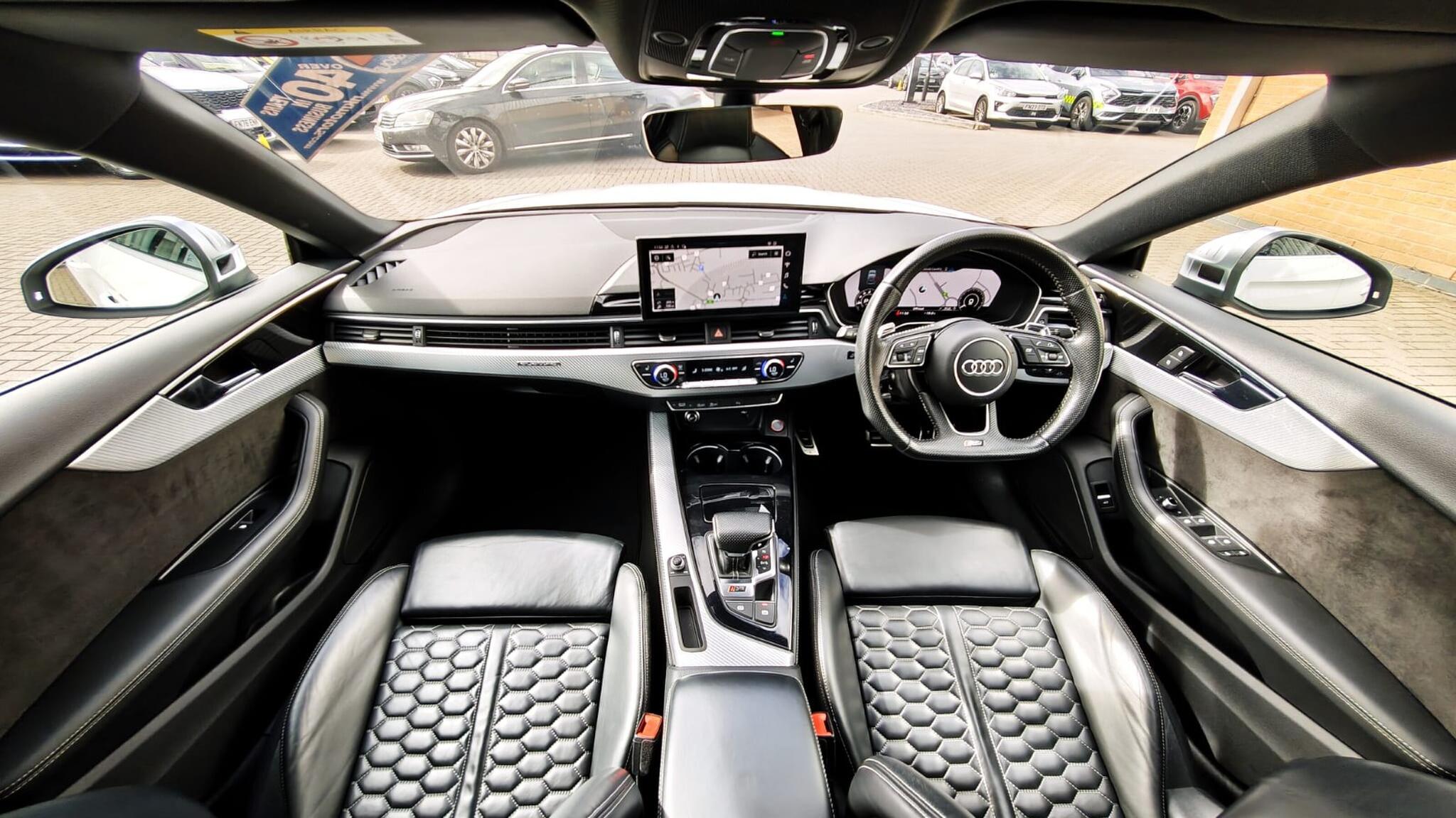 Audi RS5 view 19