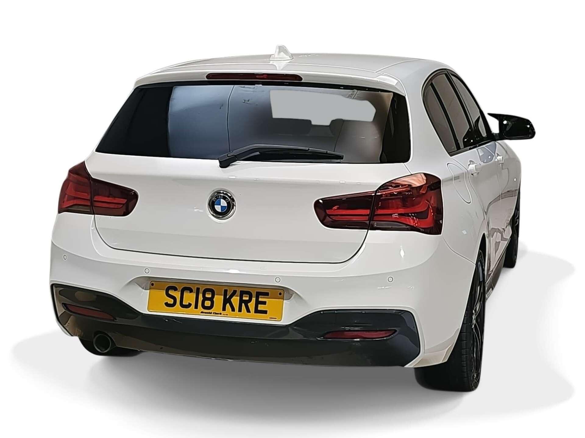 BMW 1 Series view 3