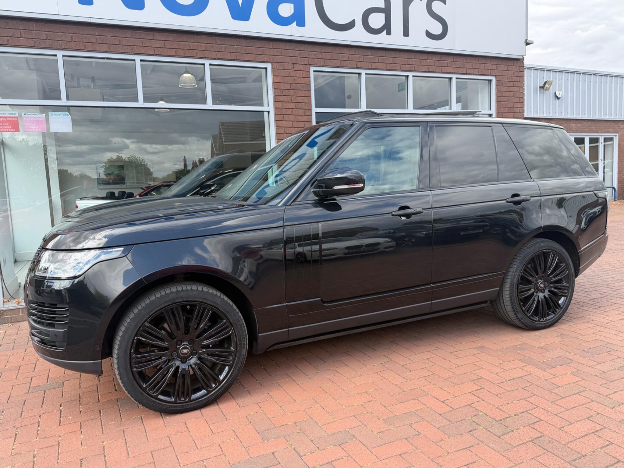 Land Rover Range Rover view 8
