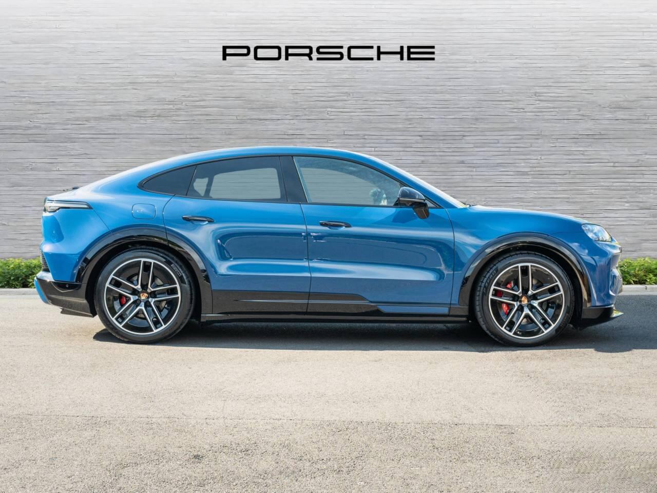 Porsche Cayenne view 2