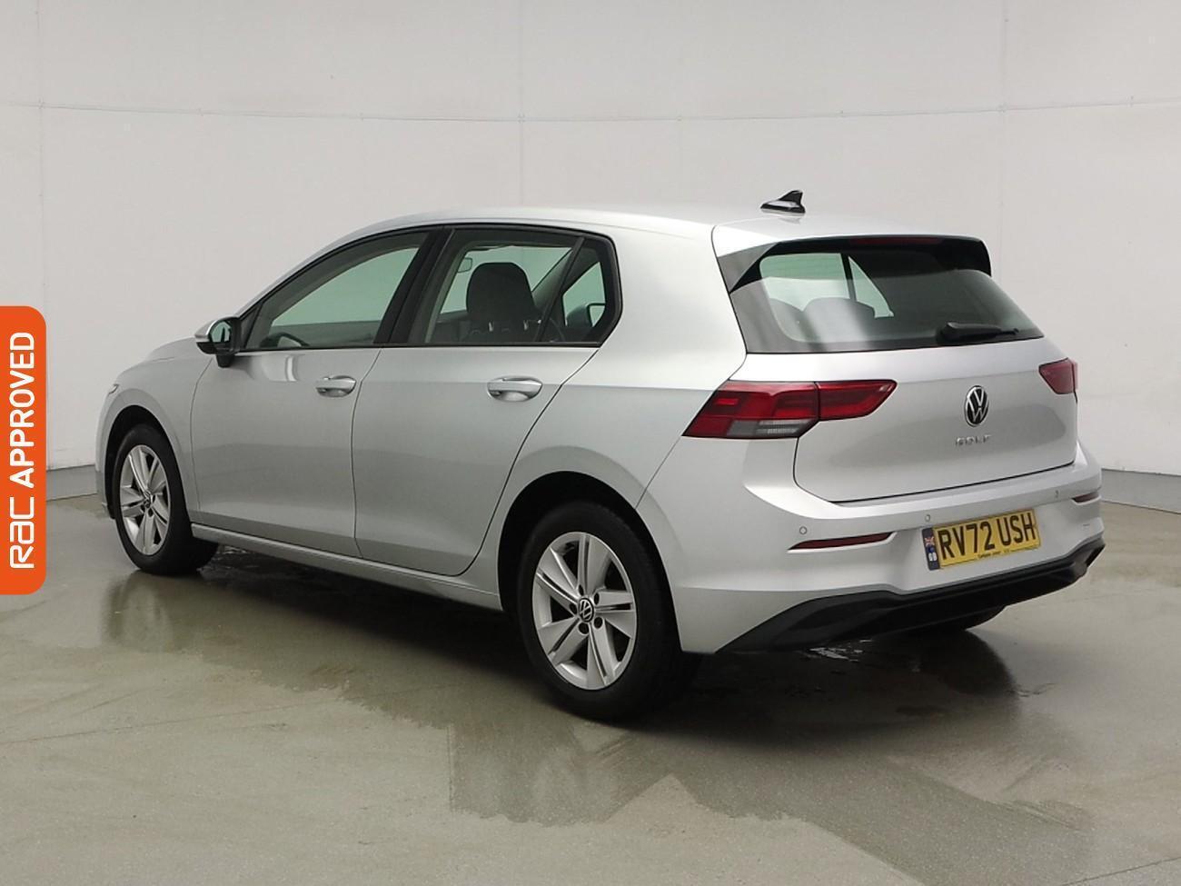 Volkswagen Golf view 4