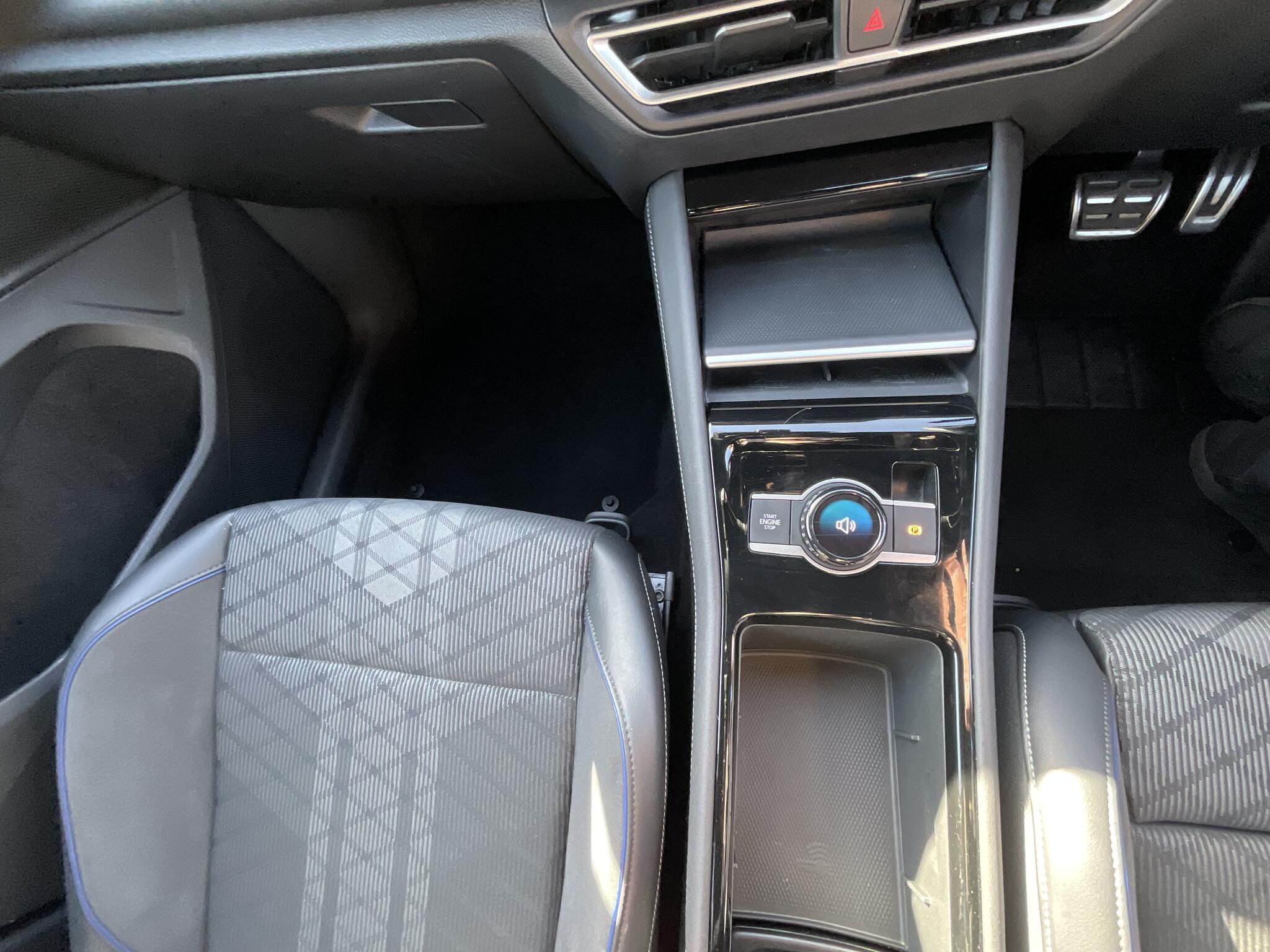 Volkswagen Tiguan view 30