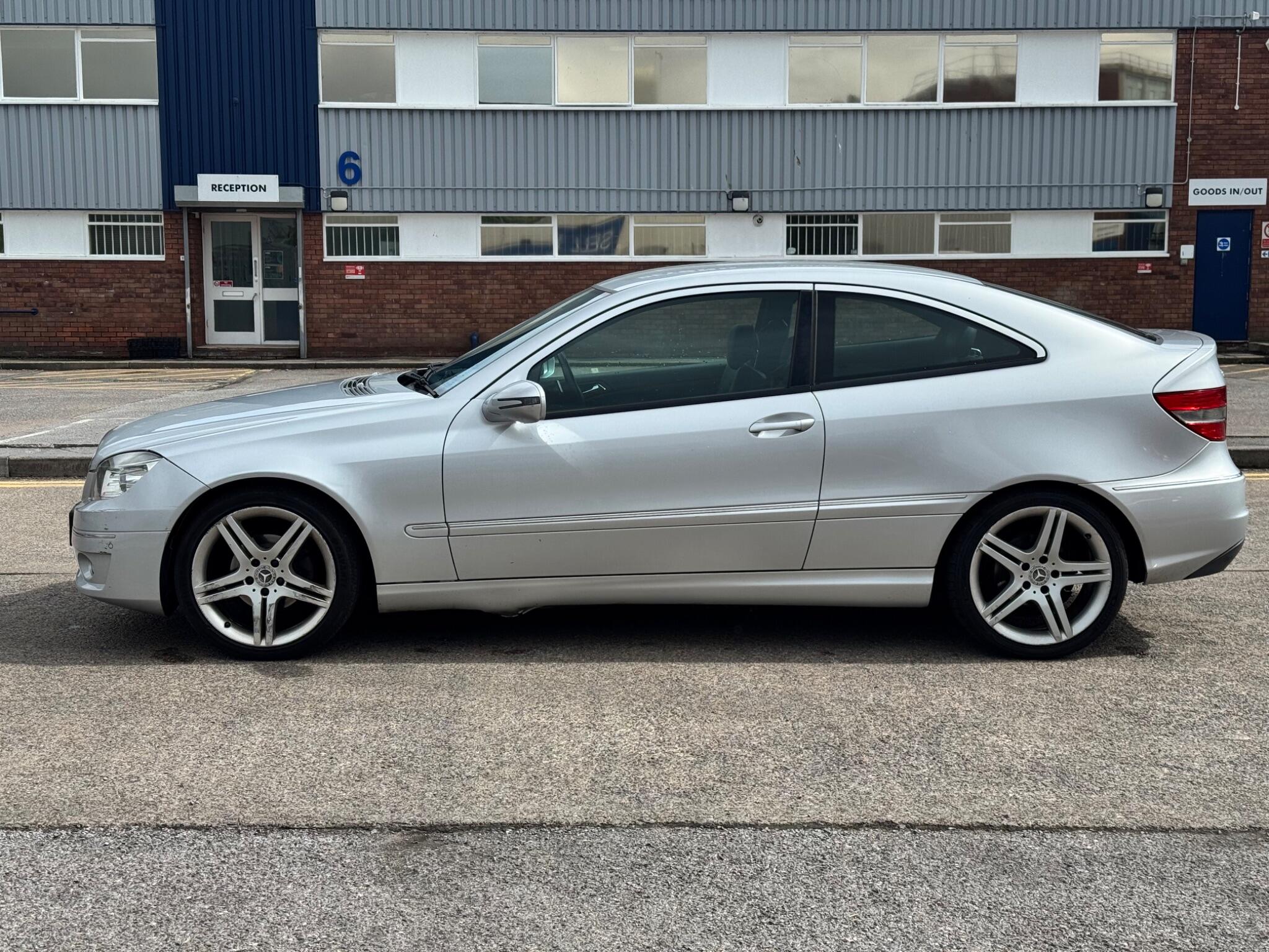 Mercedes-Benz CLC view 9