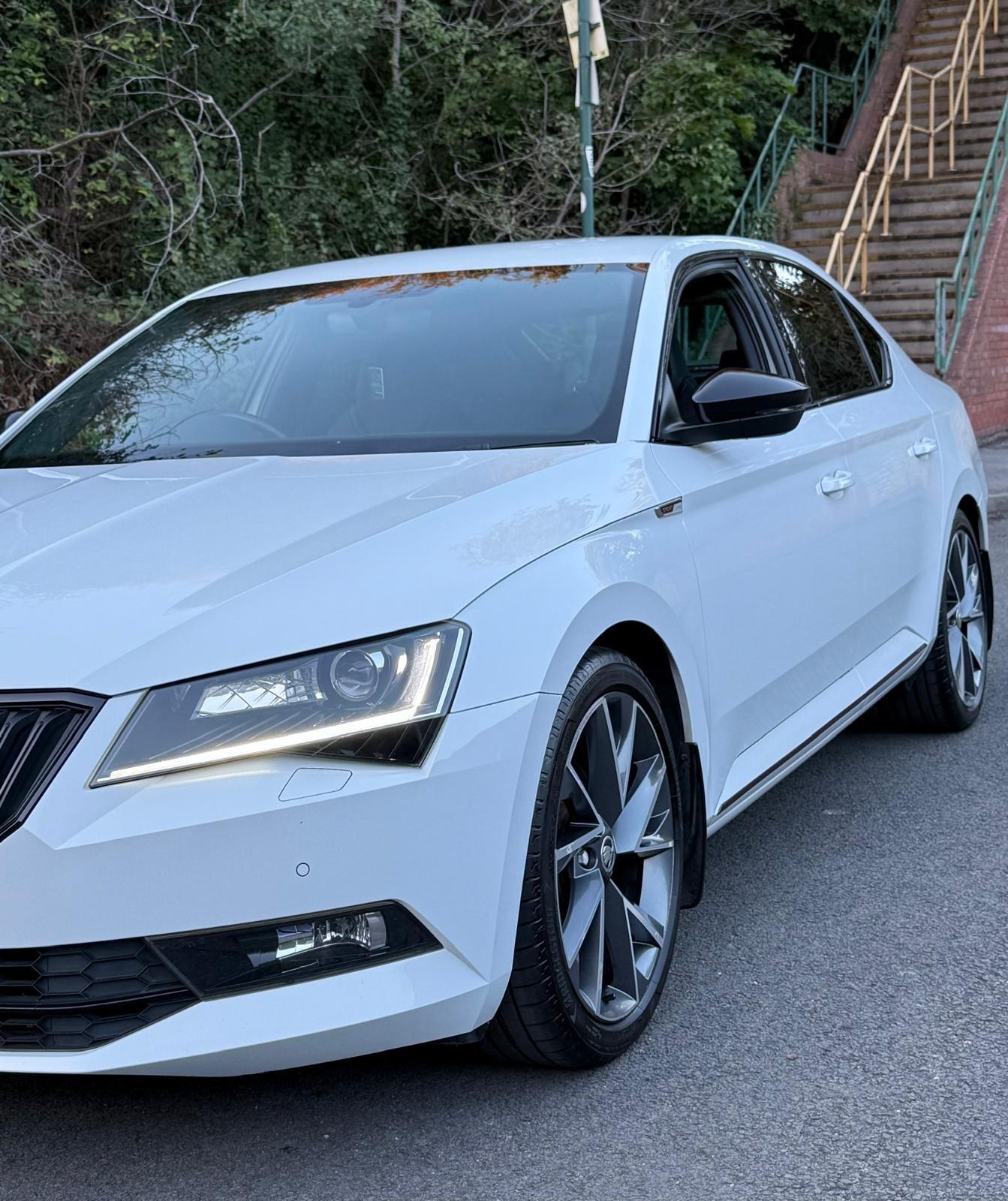 Skoda Superb view 55