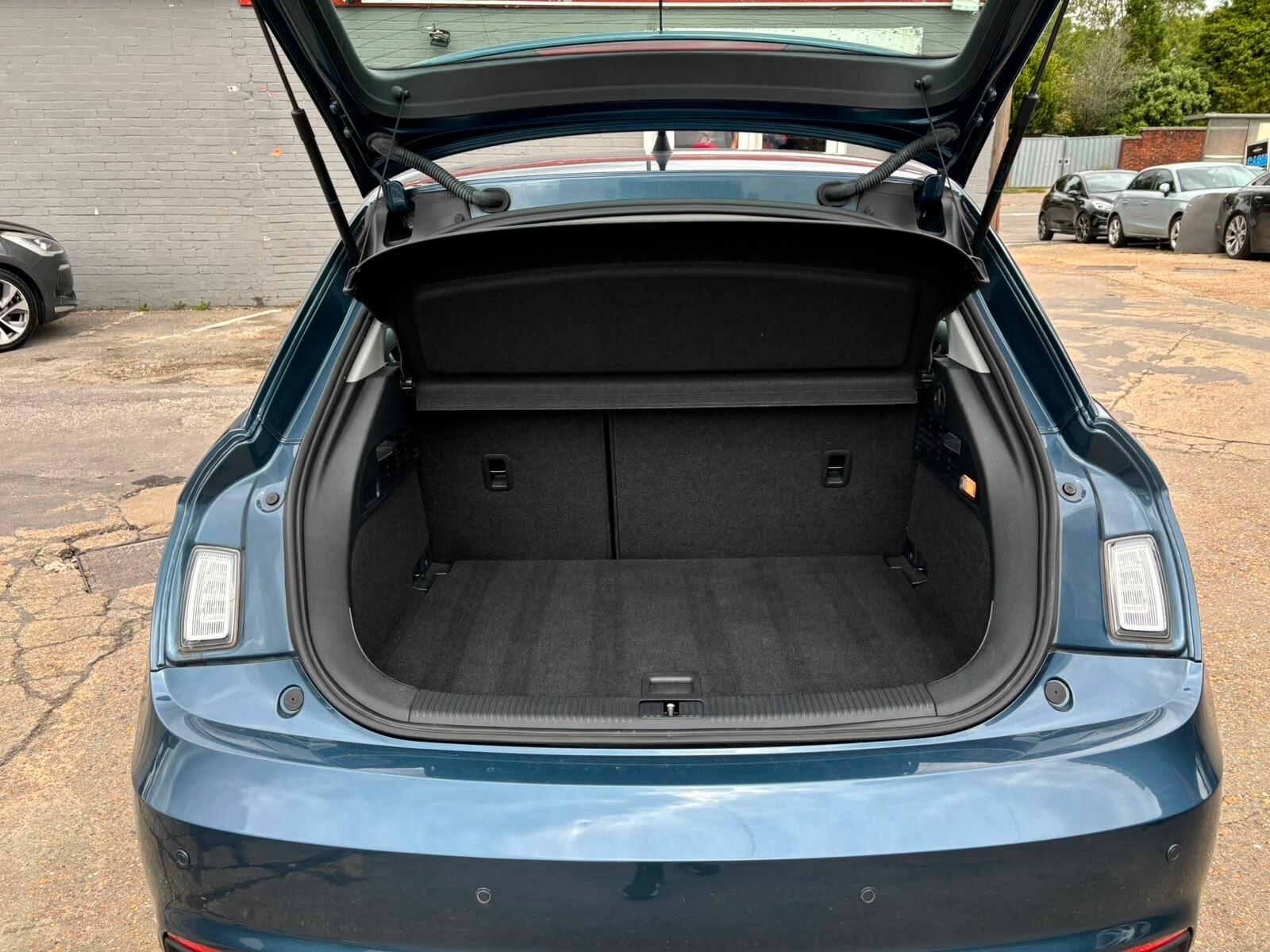 Audi A1 view 22